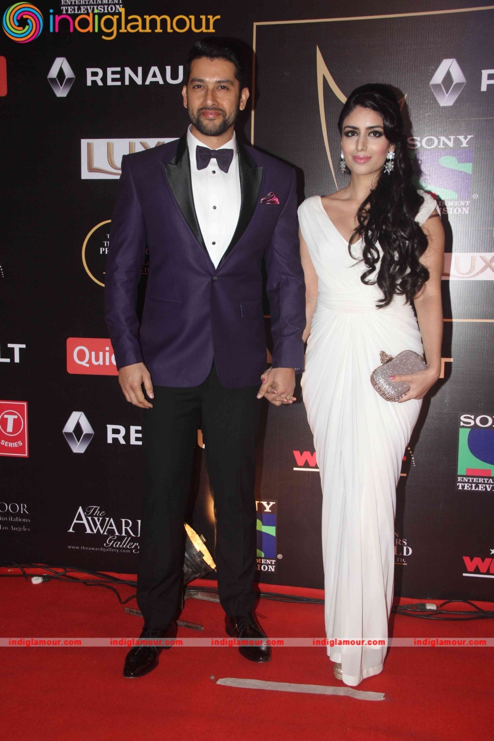 Red Carpet Pictures of Renault Sony Guild Film Award 2015 Event Photos Event hd photo