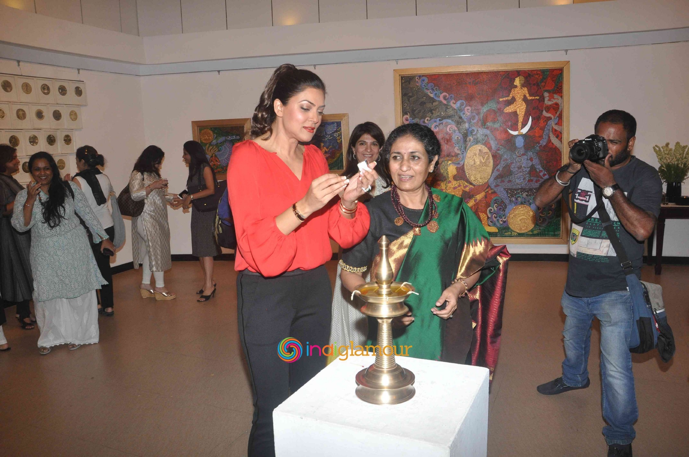 Inaugration of Seema Kohlis Exhibition Event hd photo