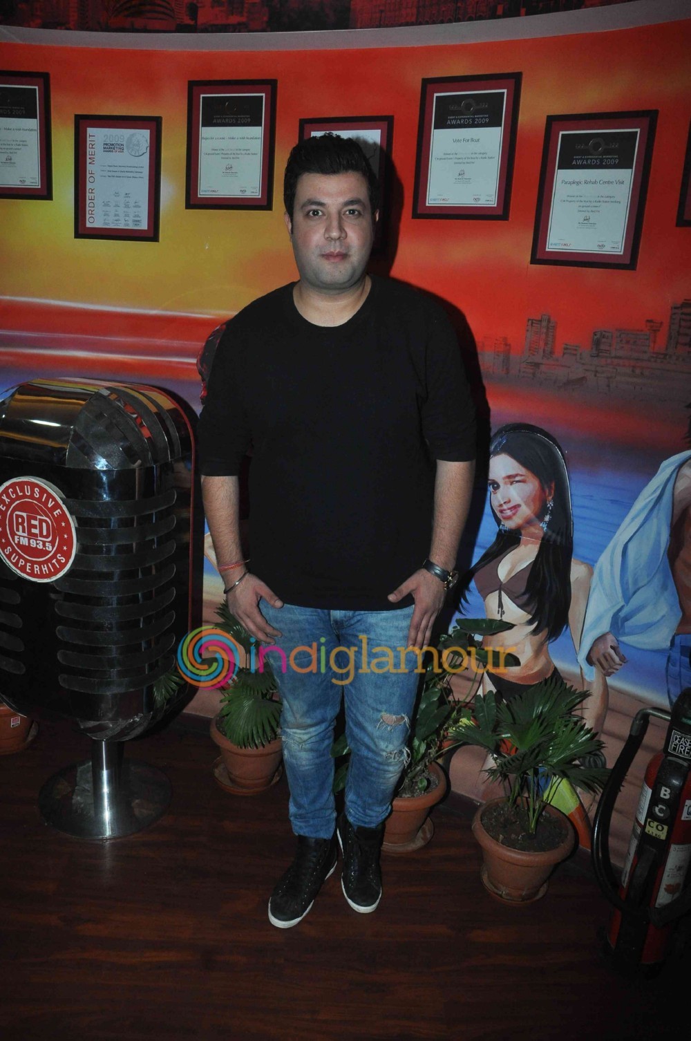 Promotion of Dilwale at Radio Red FM Event hd photo
