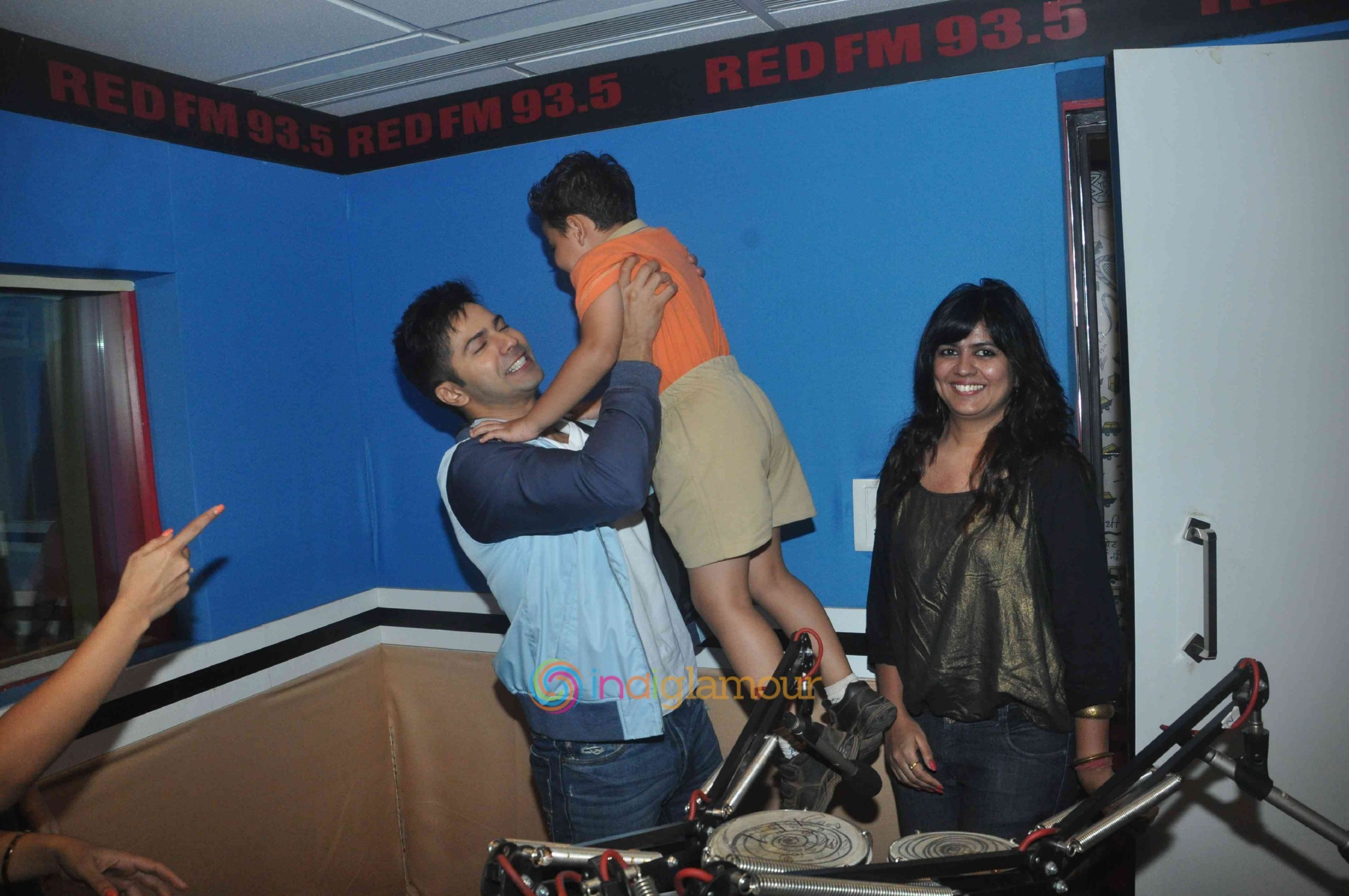 Promotion of Dilwale at Radio Red FM Event hd photo