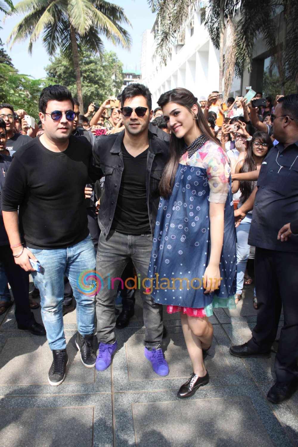 Promotion of Diwale at Mithibai College Event hd photo