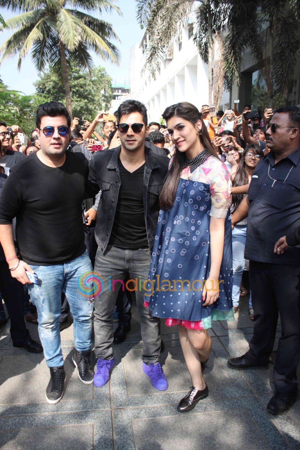 Promotion of Diwale at Mithibai College Event hd photo