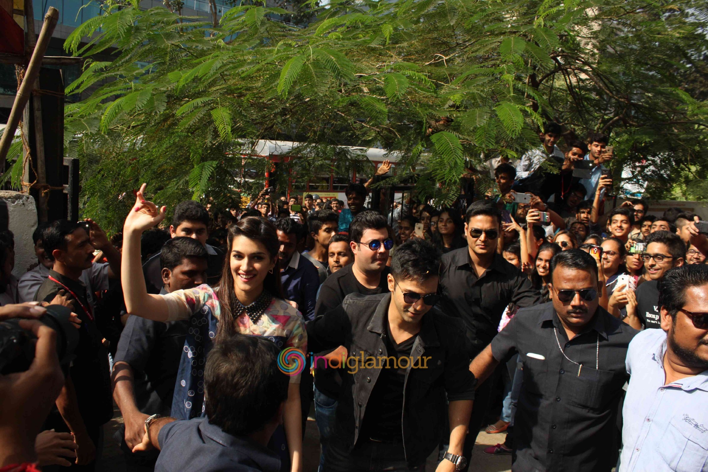 Promotion of Diwale at Mithibai College Event hd photo