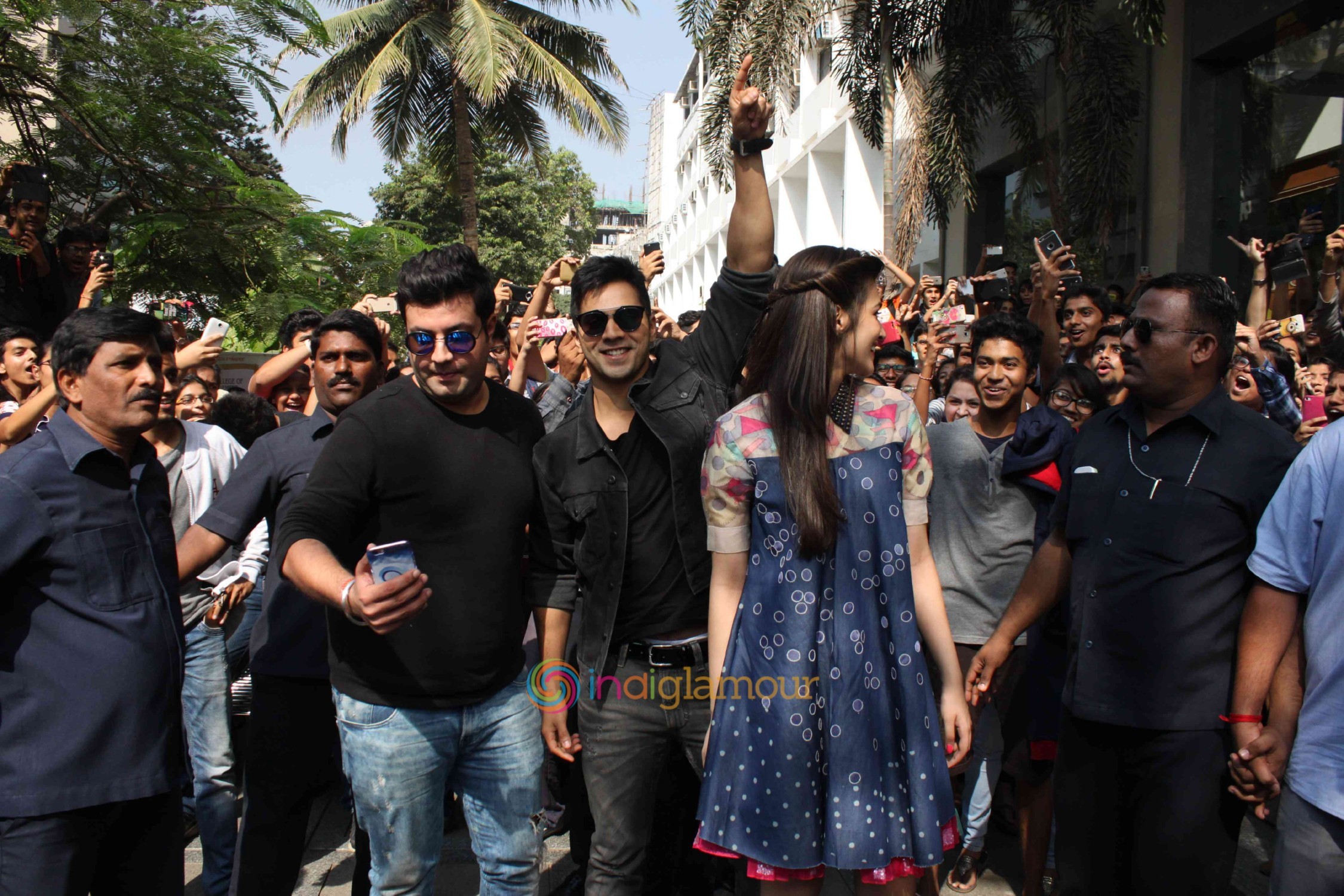 Promotion of Diwale at Mithibai College Event hd photo