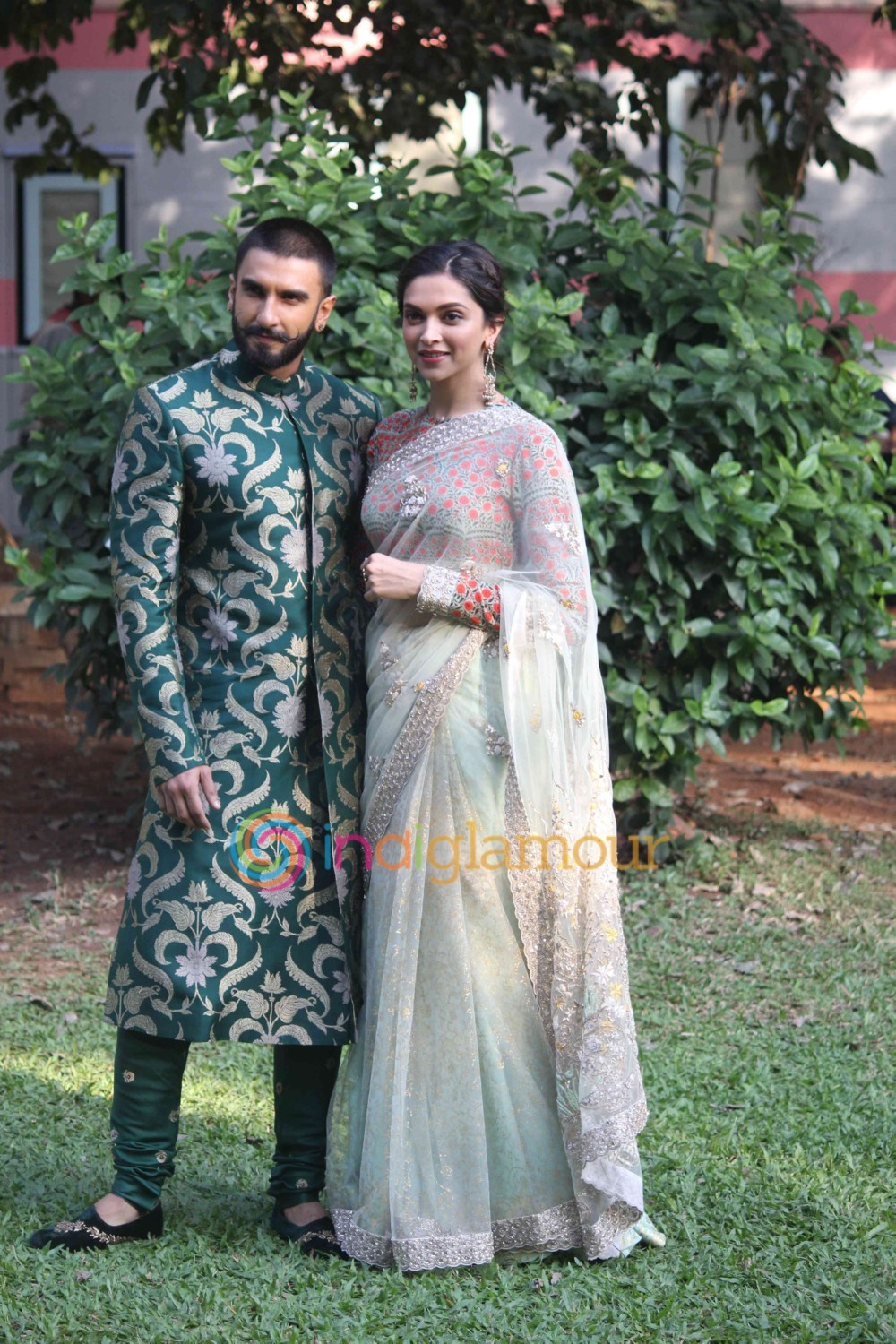 Ranveer Singh and Deepika Padukone on the set of Swaragini Promoting Bajirao Mastani Event hd photo