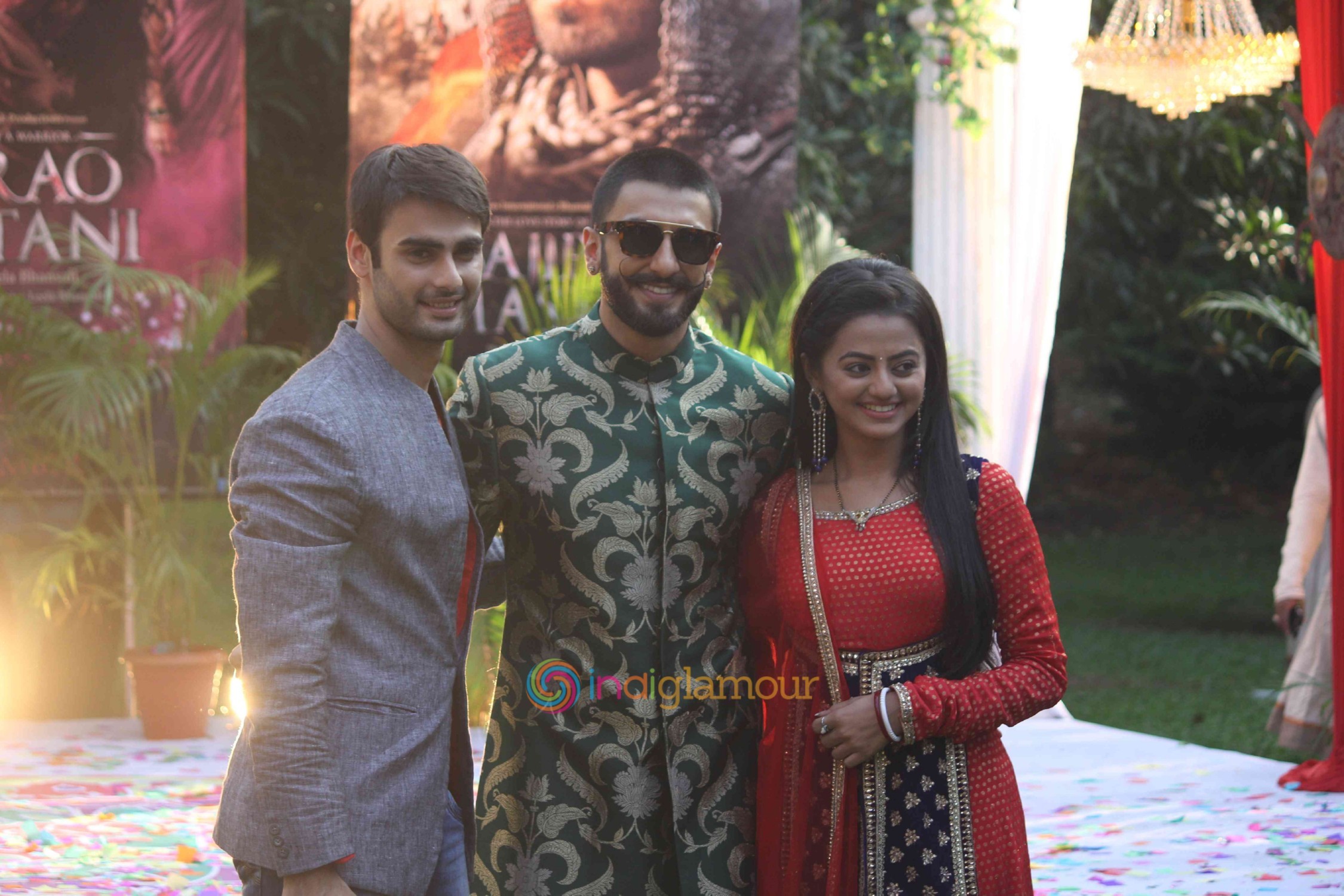 Ranveer Singh and Deepika Padukone on the set of Swaragini Promoting Bajirao Mastani Event hd photo