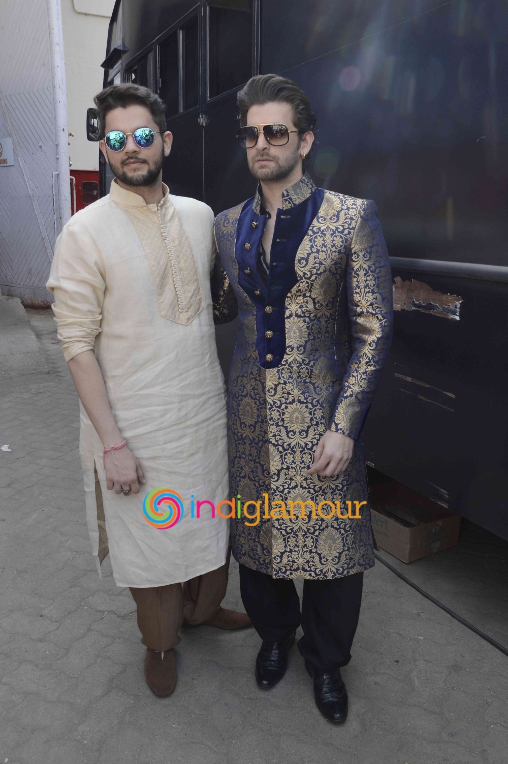 Team of Prem Ratan Dhan Payo Celebrates Diwali with Dharavi Rocks Band Event hd photo