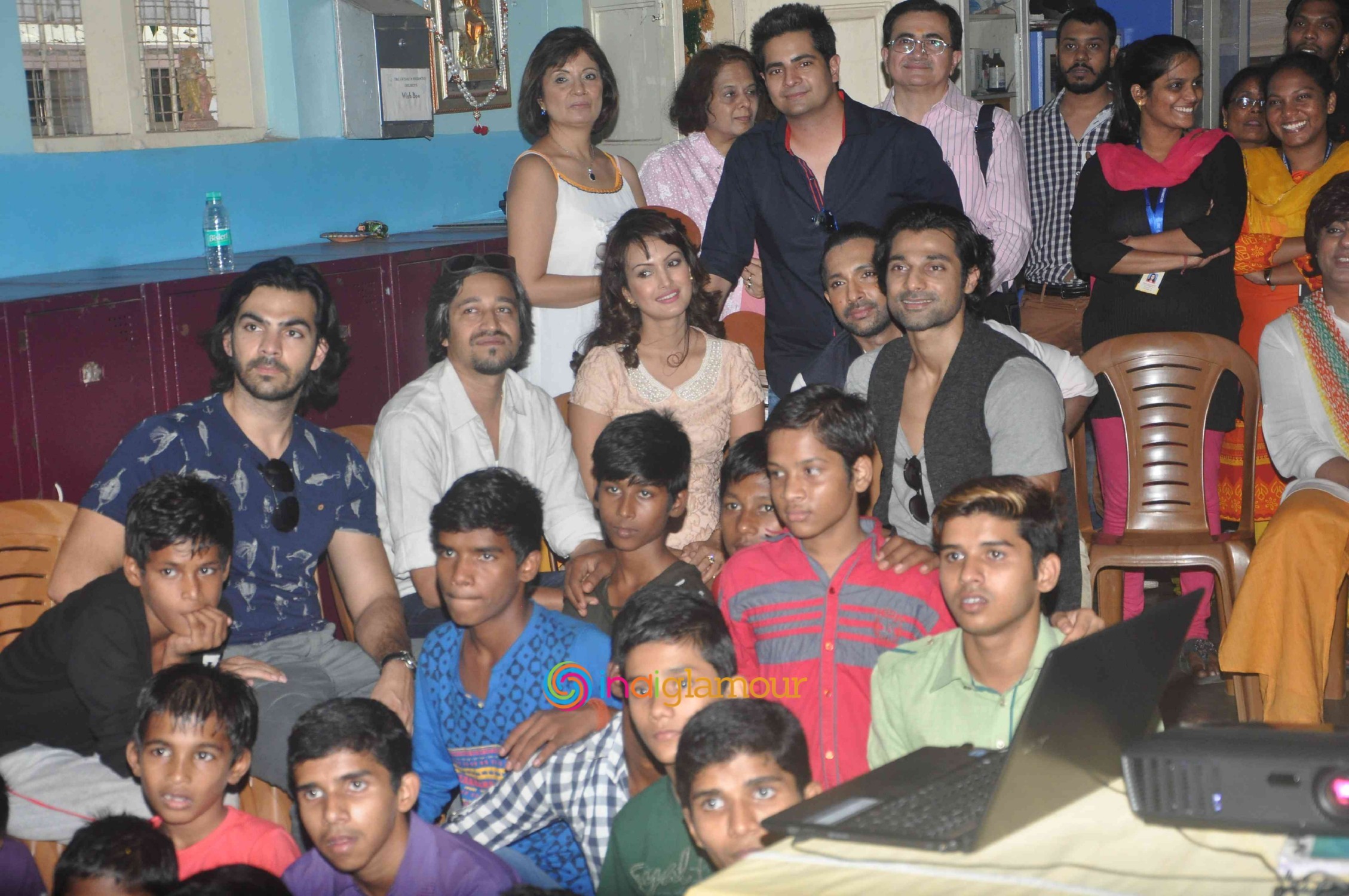 Launch of Nisha Rawal's Song Choti Si Asha Event hd photo