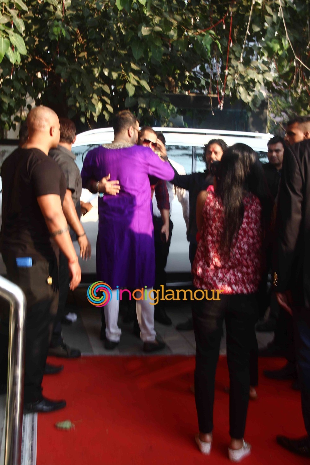 Salman Khan and Sonam Kapoor Launch PNG Jewellers Logo Parampara Achai Ki Event hd photo