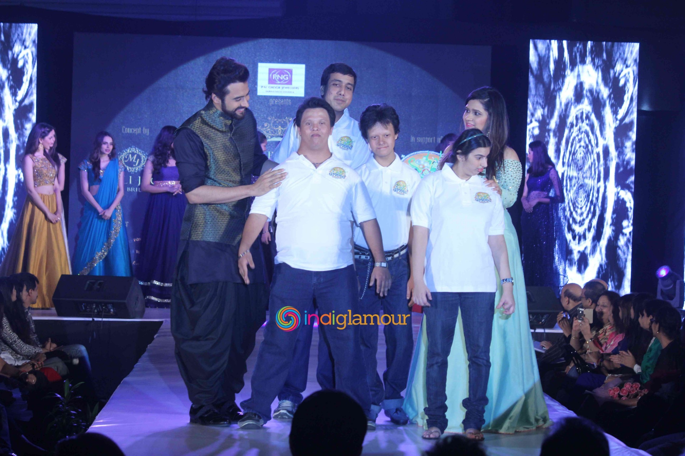 Star Walk Fashion Show by Designer Manali Jagtap In Aid of Umeed Foundation Event hd photo