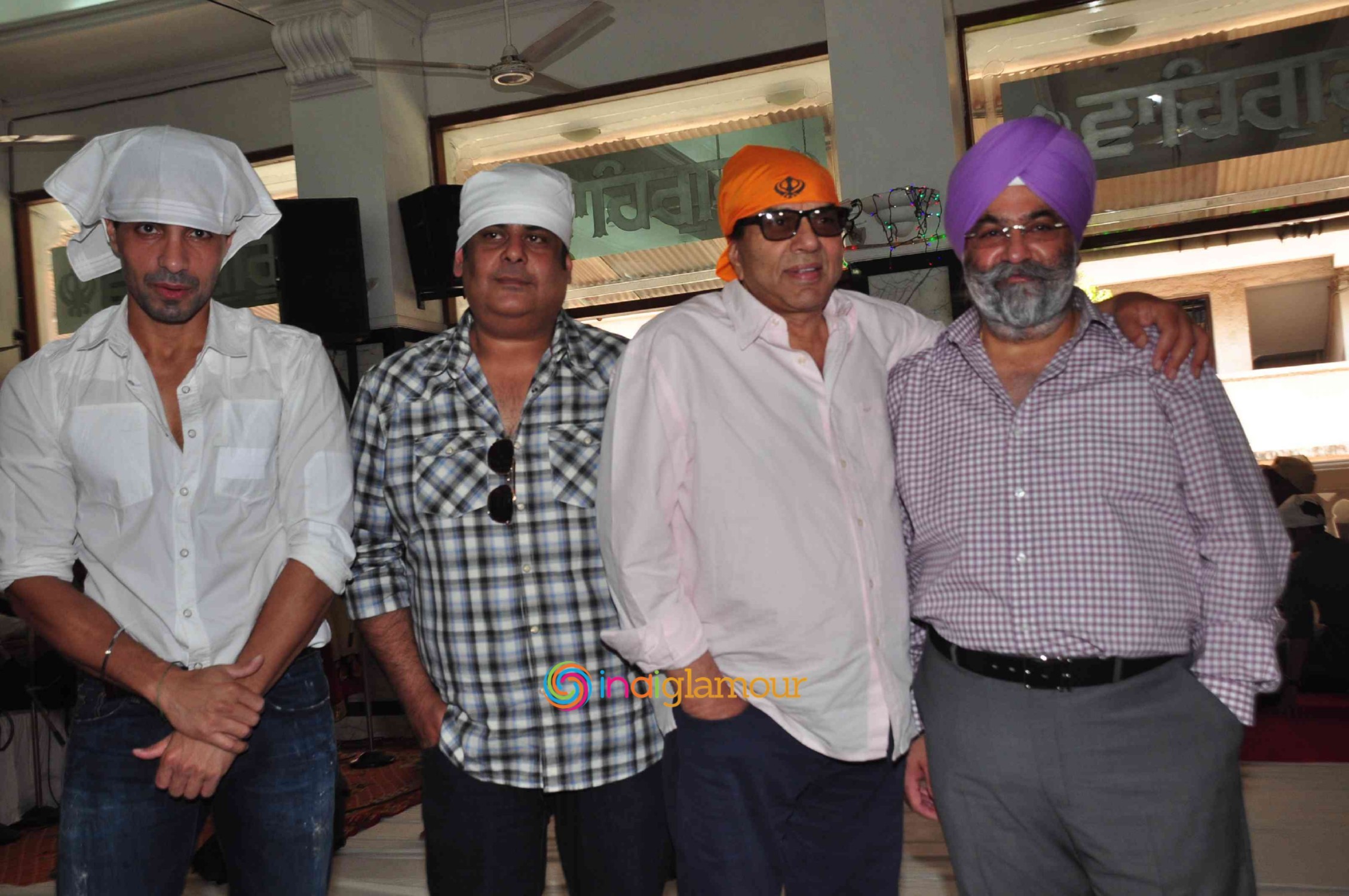 Dharamendra Launches the First Look of Nanak Naam Jahaz Hai Event hd photo