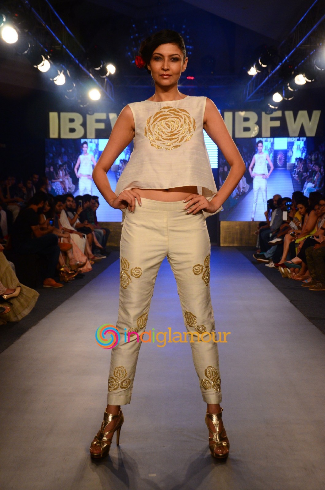 GIBFW S2 Mayyur R Girotra Couture Destination Bridal Wear Event Event hd photo