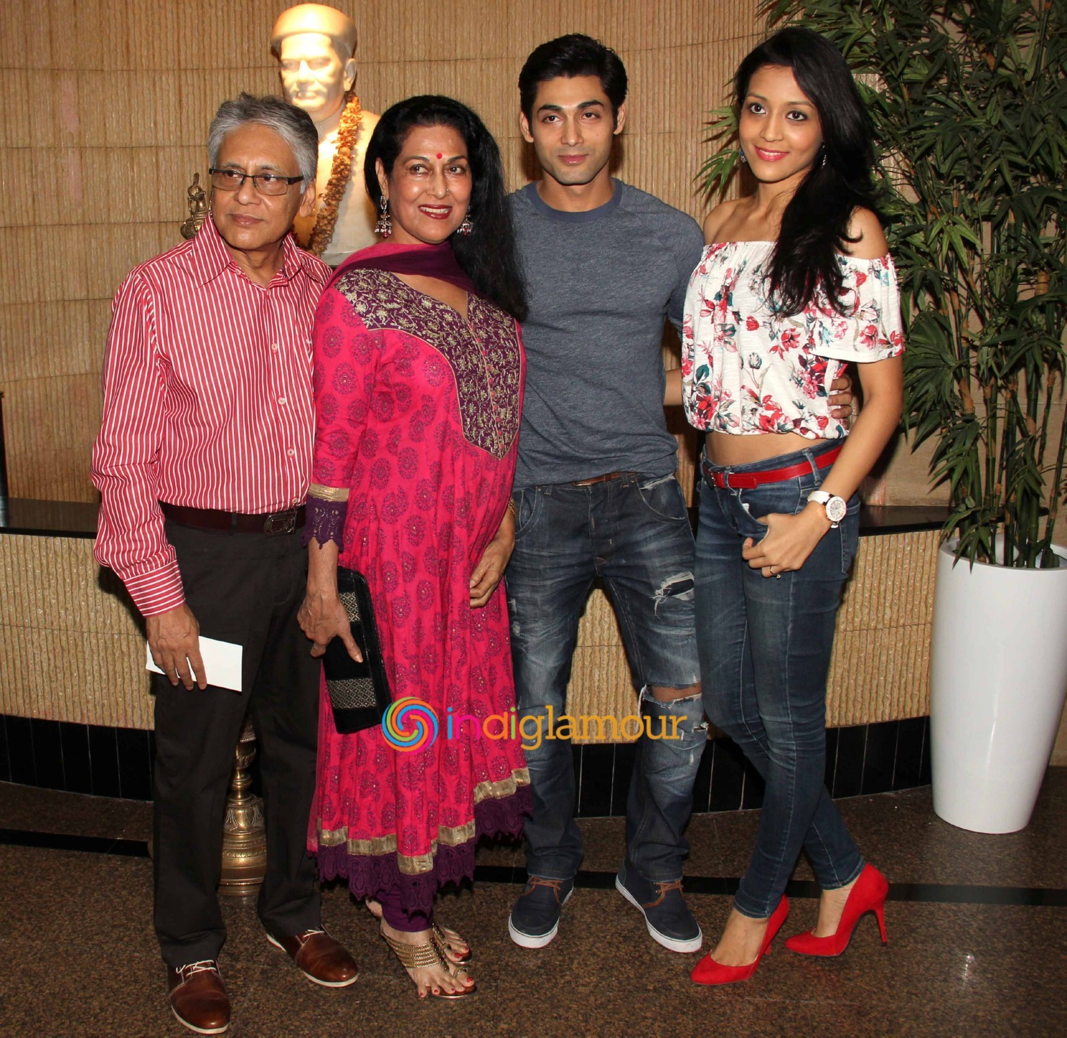Premier Show of Paritosh Painter Play Double Trouble Event hd photo