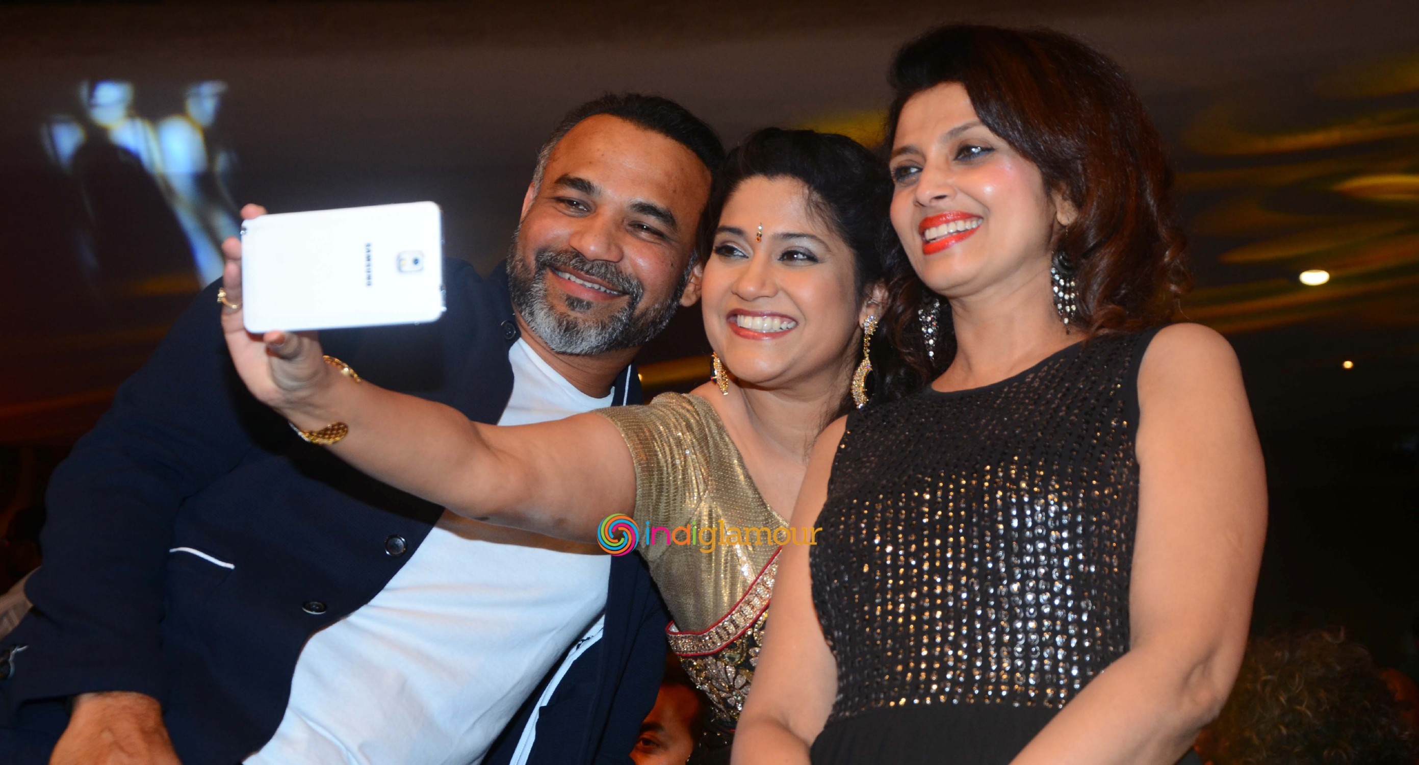 Ajeenkya DY Patil University Filmfare Awards 2014 Event hd photo