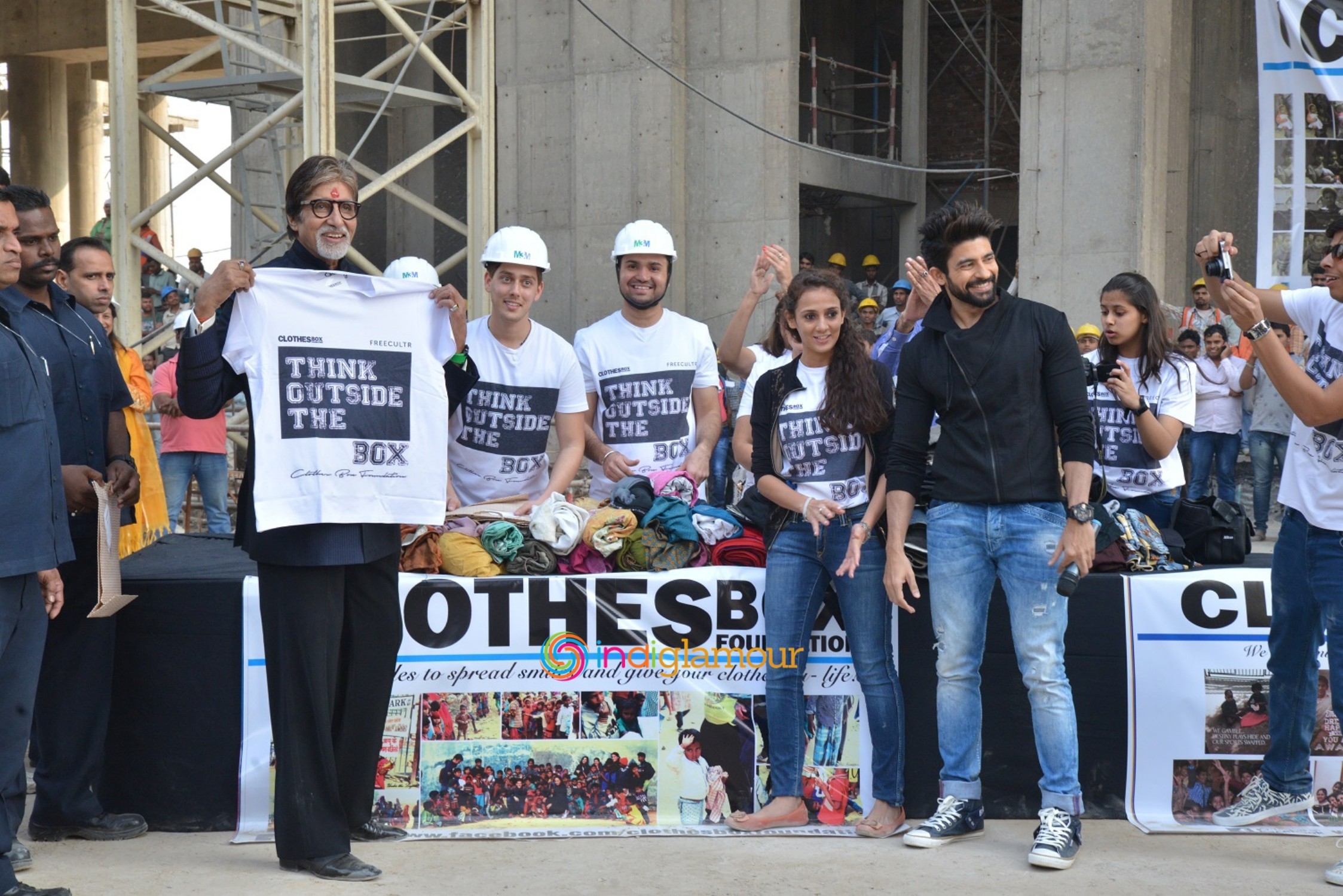Big B Spreads Warmth in the Delhi Winter with Aaj Ki Raat Hai Zindagi Heroes Event hd photo