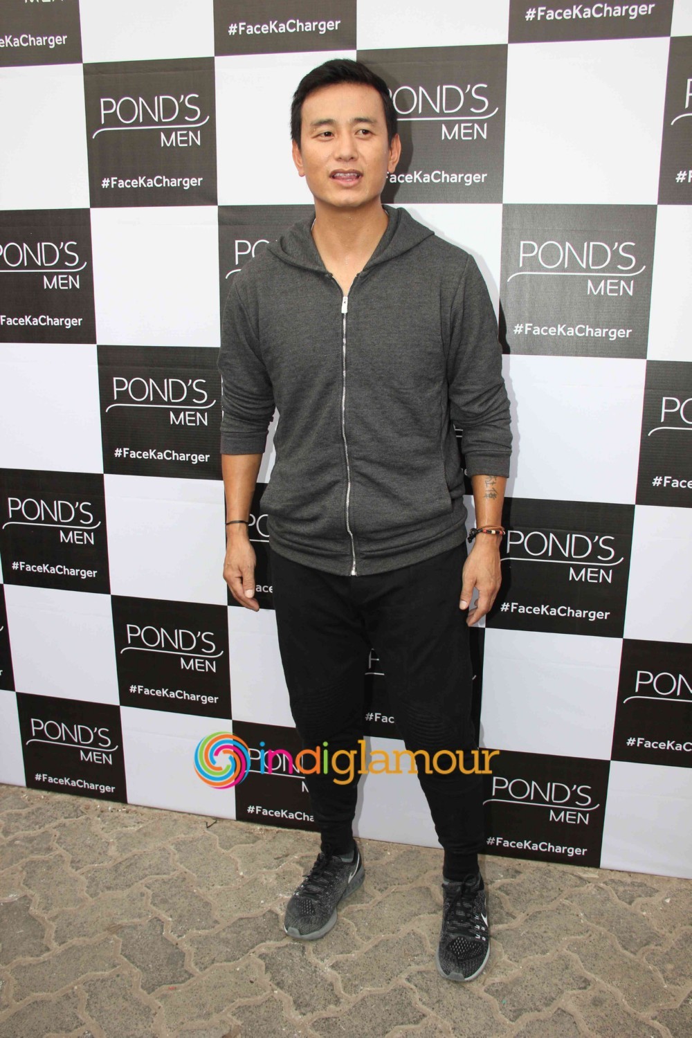 Varun Dhawan and Baichung Bhutia Shoot Ponds Men Ad Event hd photo