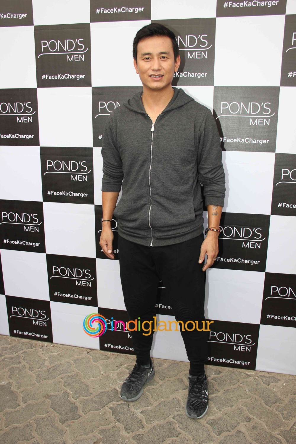 Varun Dhawan and Baichung Bhutia Shoot Ponds Men Ad Event hd photo