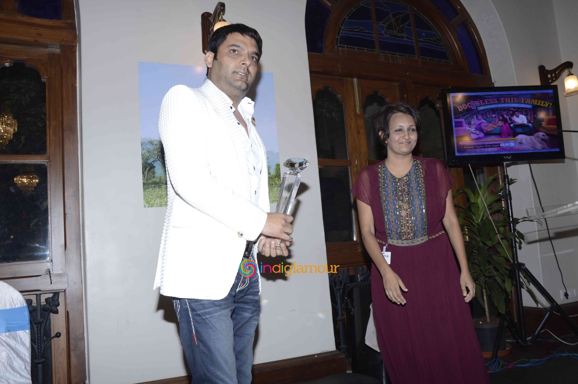 Kapil Sharma Honoured with PETA Person of the Year Award Event hd photo