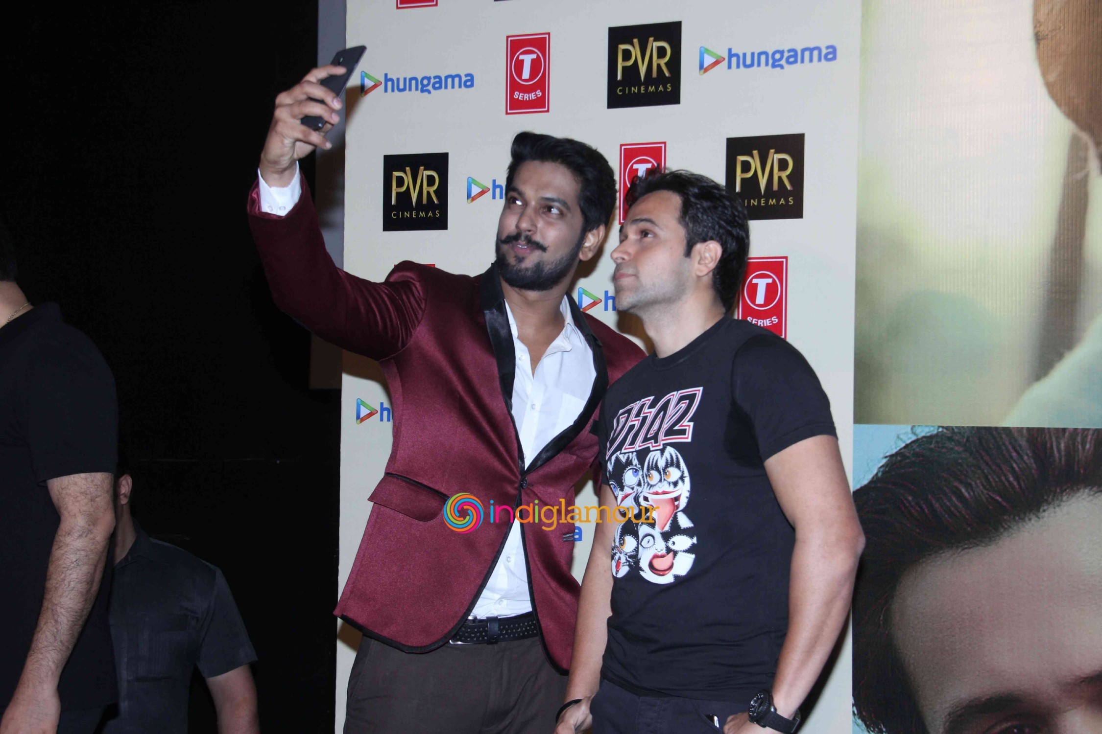 Main Rahoon Ya Na Rahoon Music Video Launch Event Event hd photo