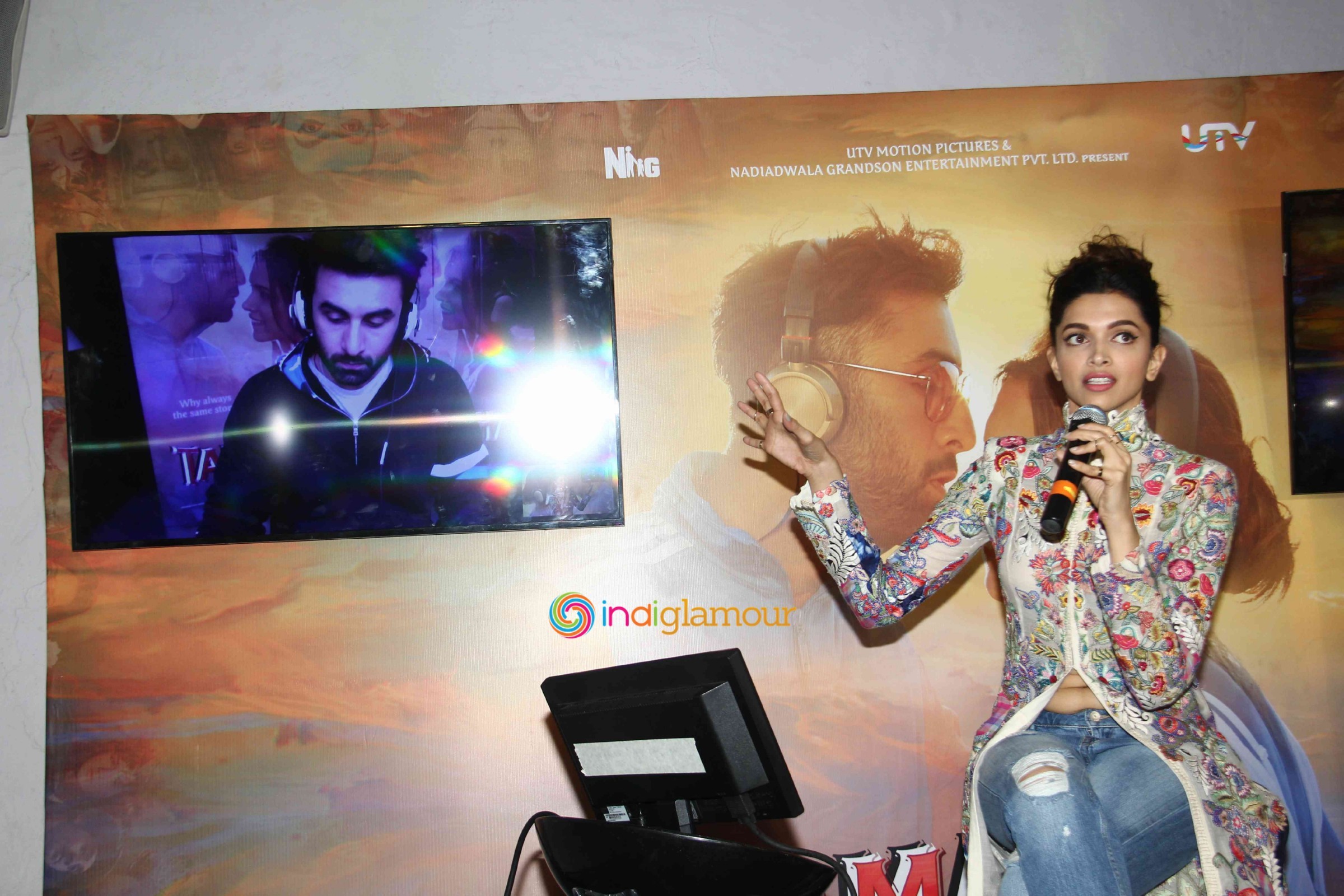 Deepika Padukone Celebrates Success of Tamasha Music Event hd photo