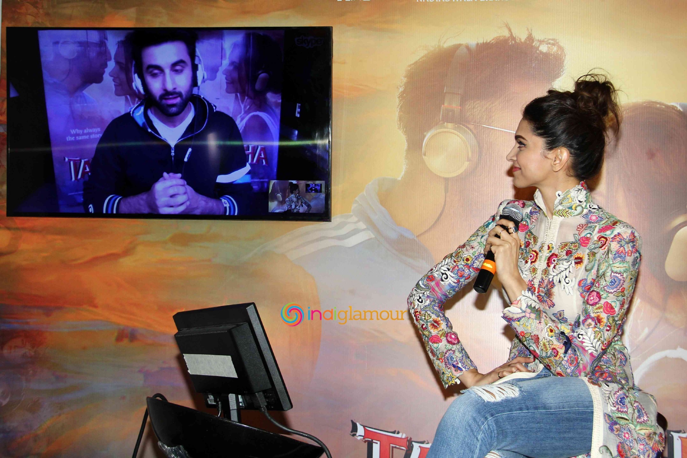Deepika Padukone Celebrates Success of Tamasha Music Event hd photo