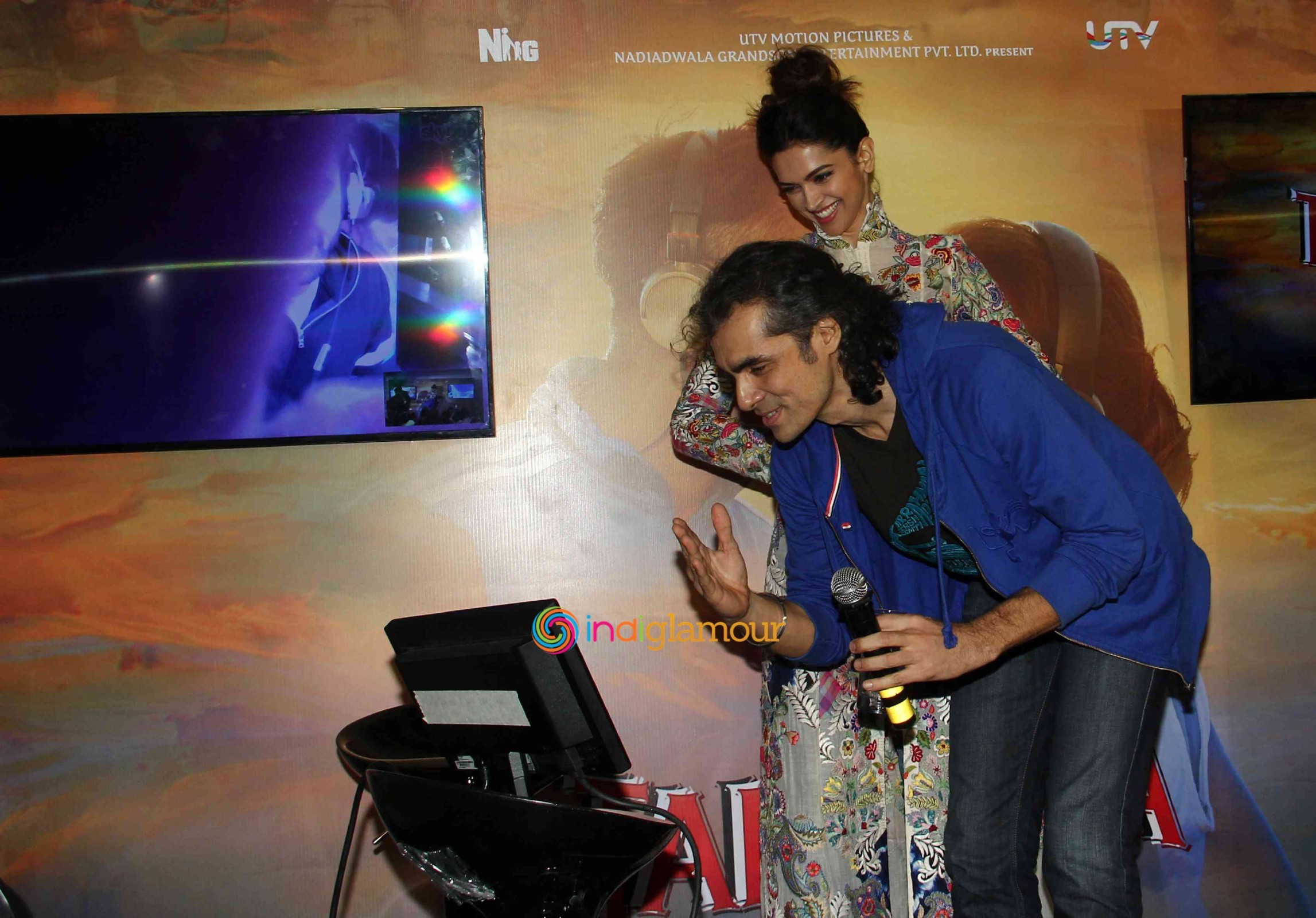 Deepika Padukone Celebrates Success of Tamasha Music Event hd photo