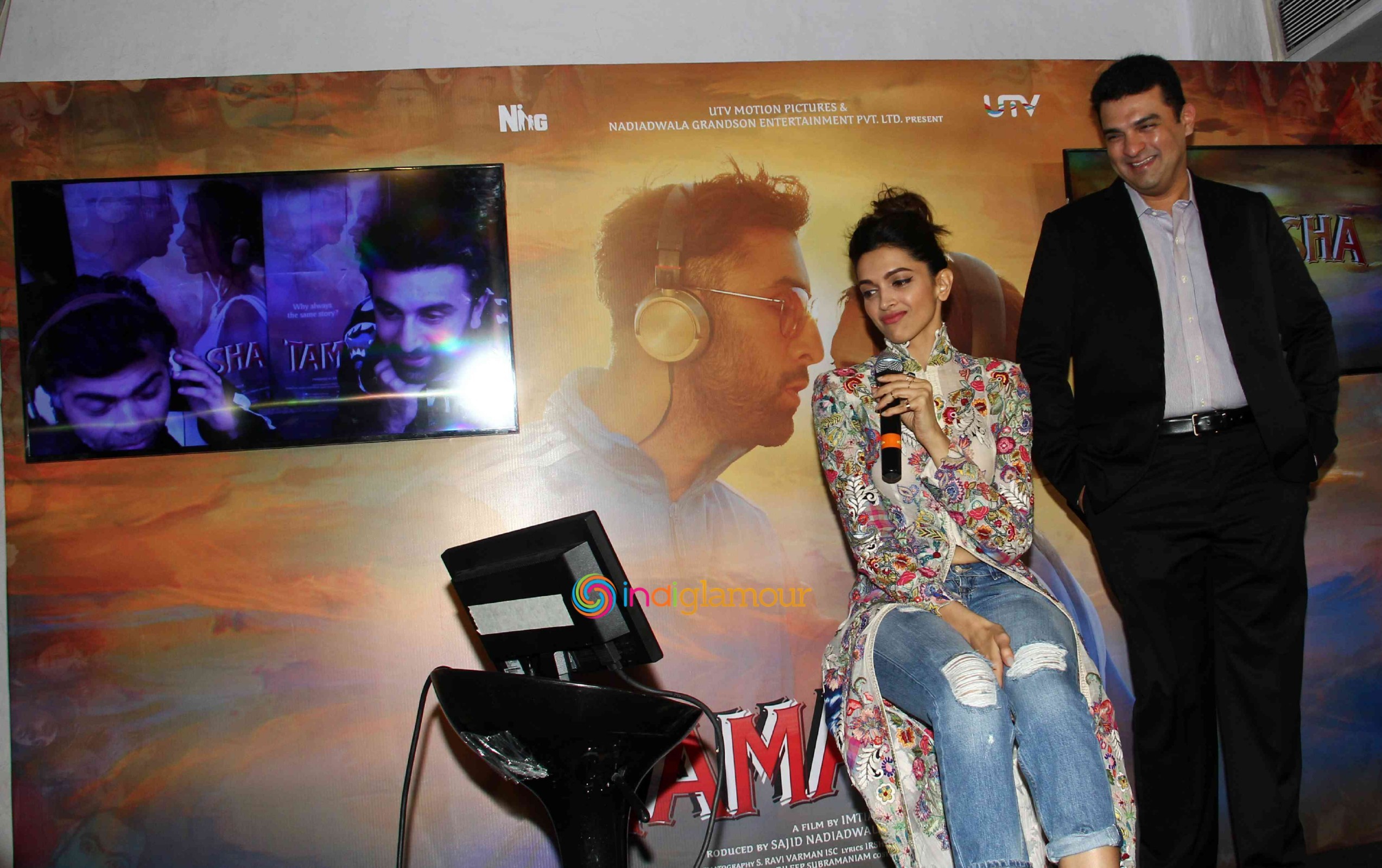 Deepika Padukone Celebrates Success of Tamasha Music Event hd photo