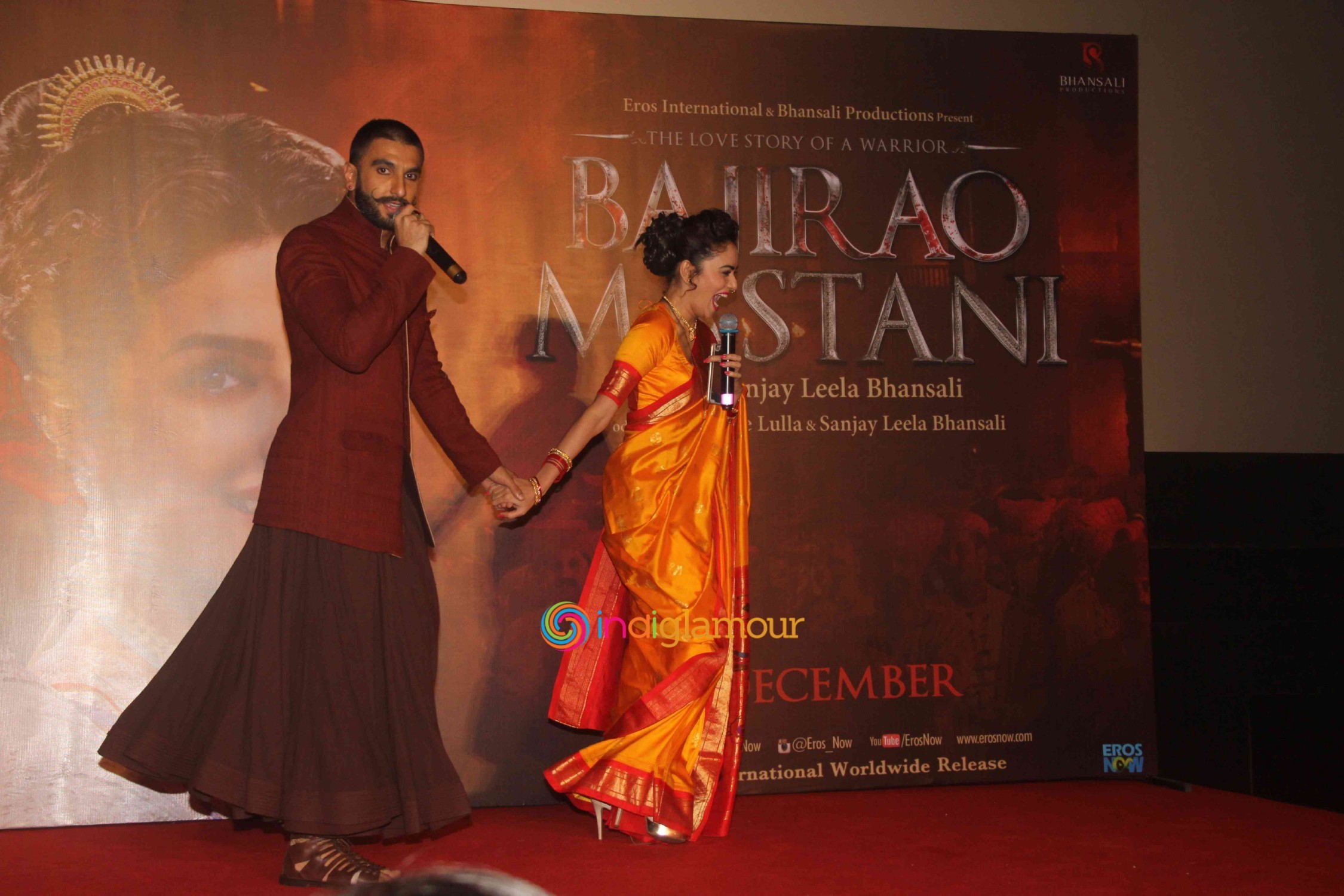 Ranveer Singh and Priyanka Chopra Celebrate Magic of Bajirao Mastani with Media at Pvr Mumbai Event hd photo