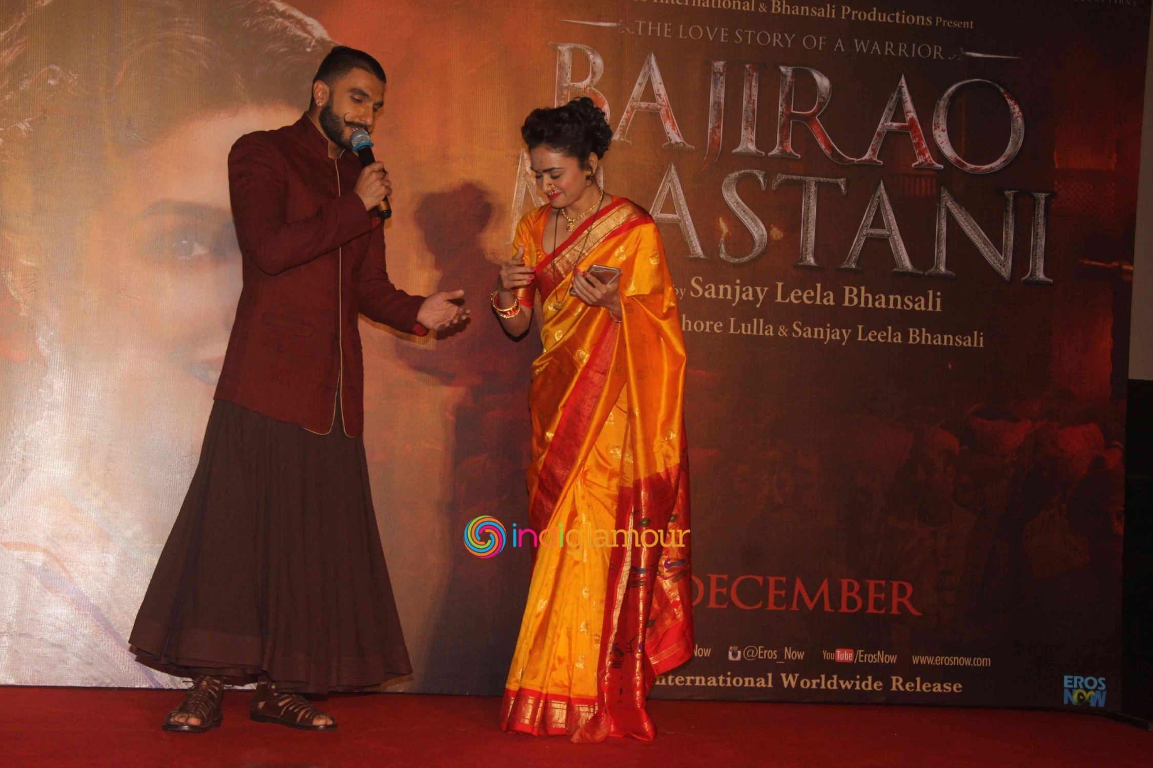 Ranveer Singh and Priyanka Chopra Celebrate Magic of Bajirao Mastani with Media at Pvr Mumbai Event hd photo