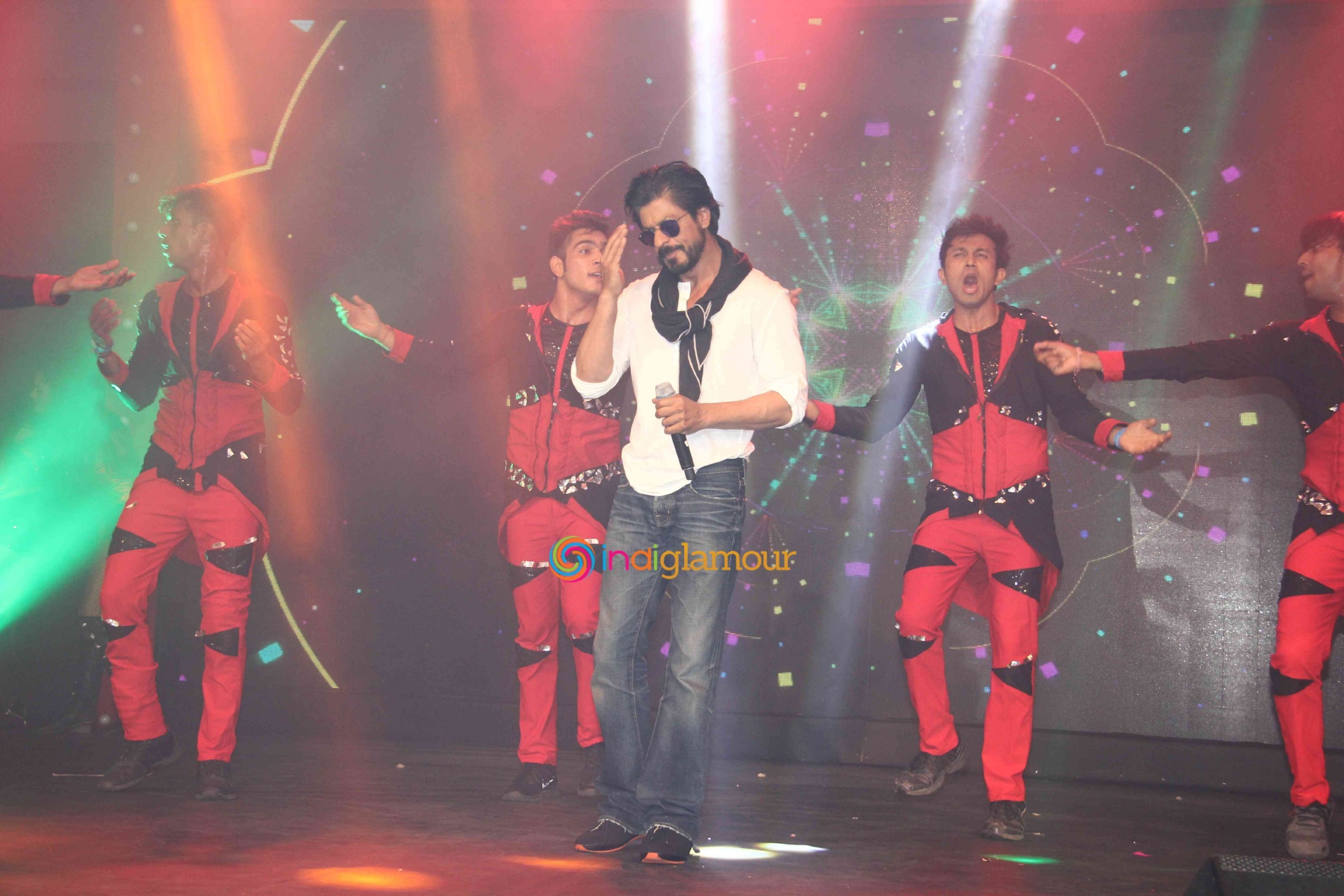Shah Rukh Khan Celebrates 50th Birthday Event Event hd photo
