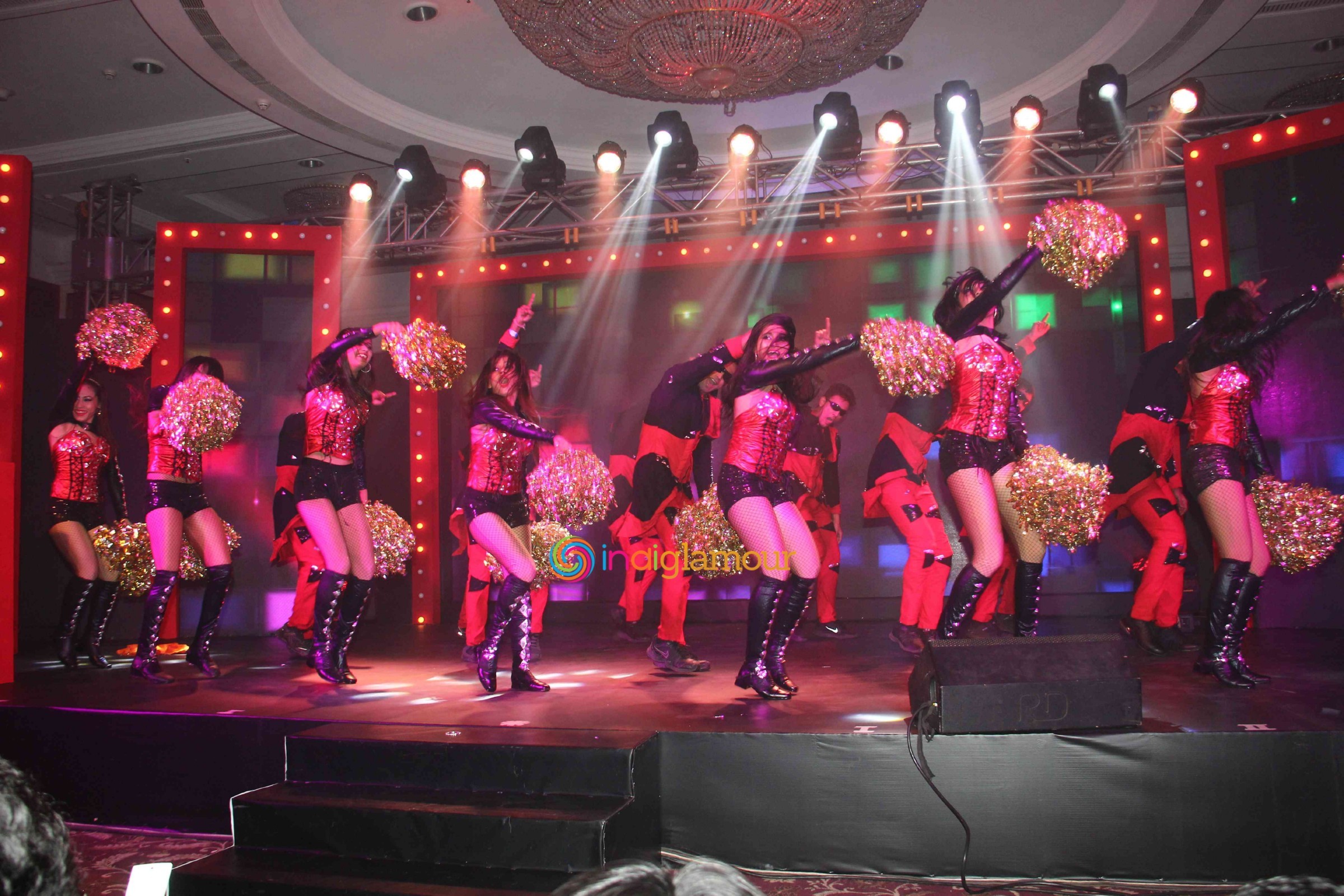 Shah Rukh Khan Celebrates 50th Birthday Event Event hd photo