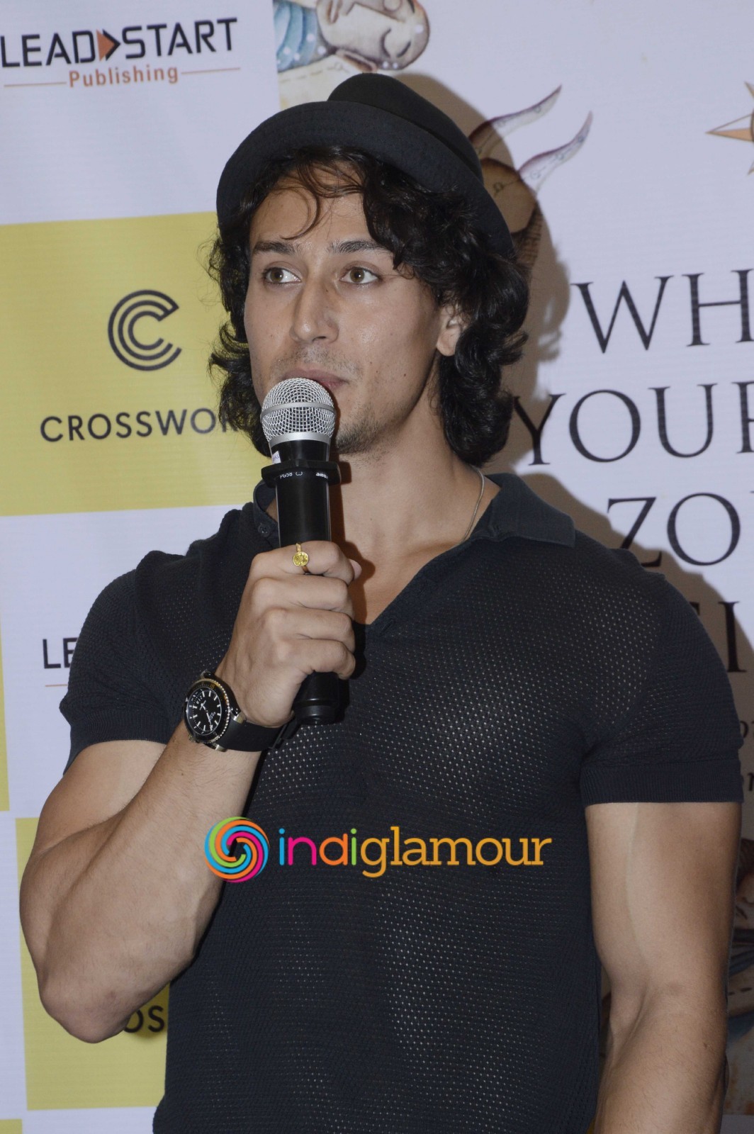 Tiger Shroff Launches Greenstone Lobo's Book What Is Your True Zodiac Sign Event hd photo