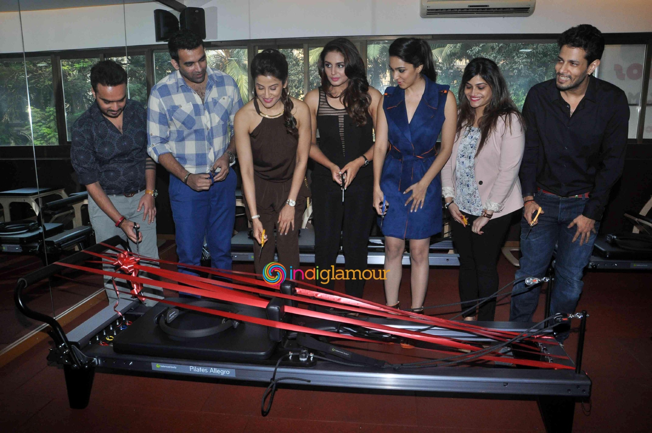 Celebrity Trainer Yasmin Karachiwala Launch her First Gym Event hd photo