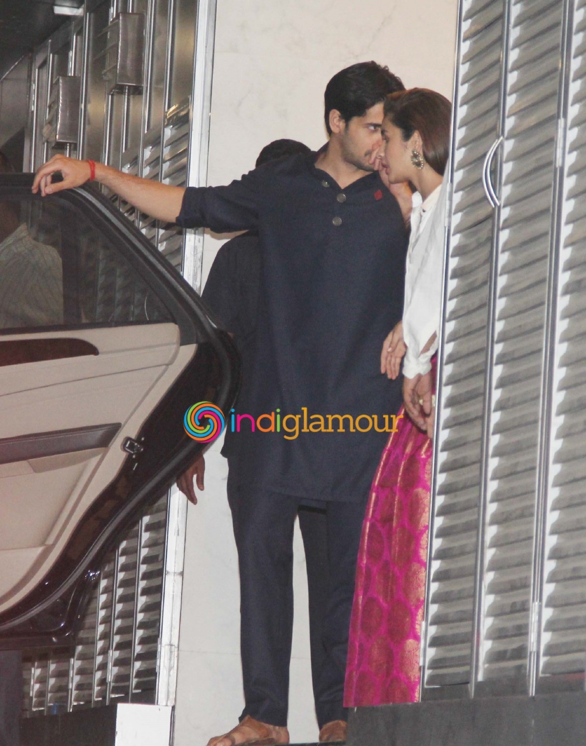 Hrithik Roshan Hostes a Diwali Party Event hd photo