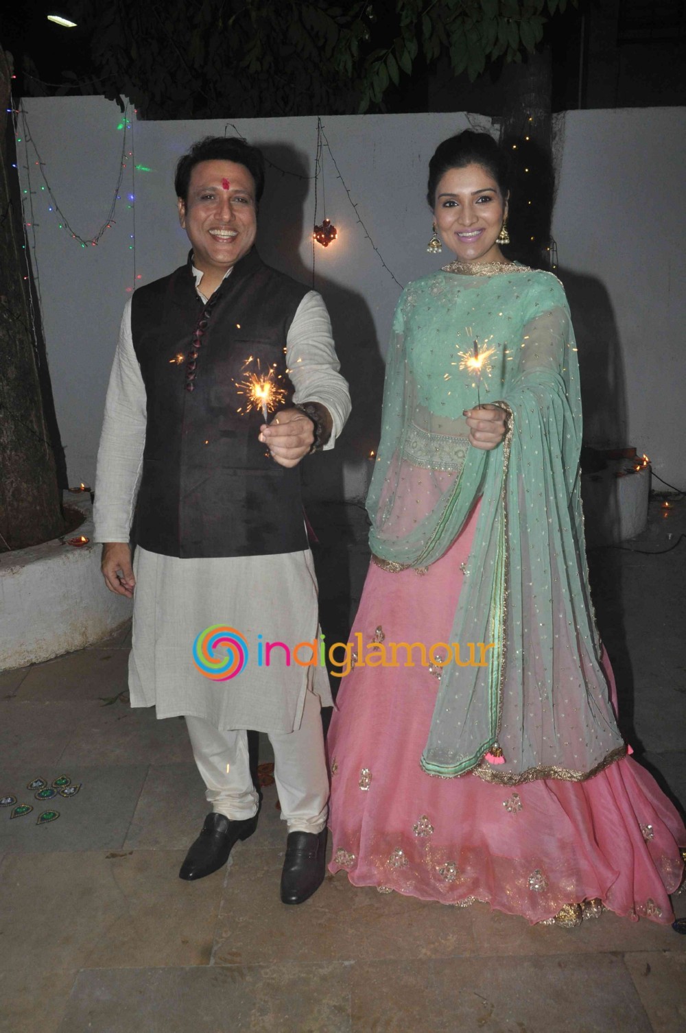 Govinda Celebrates Diwali with Daughter Event hd photo