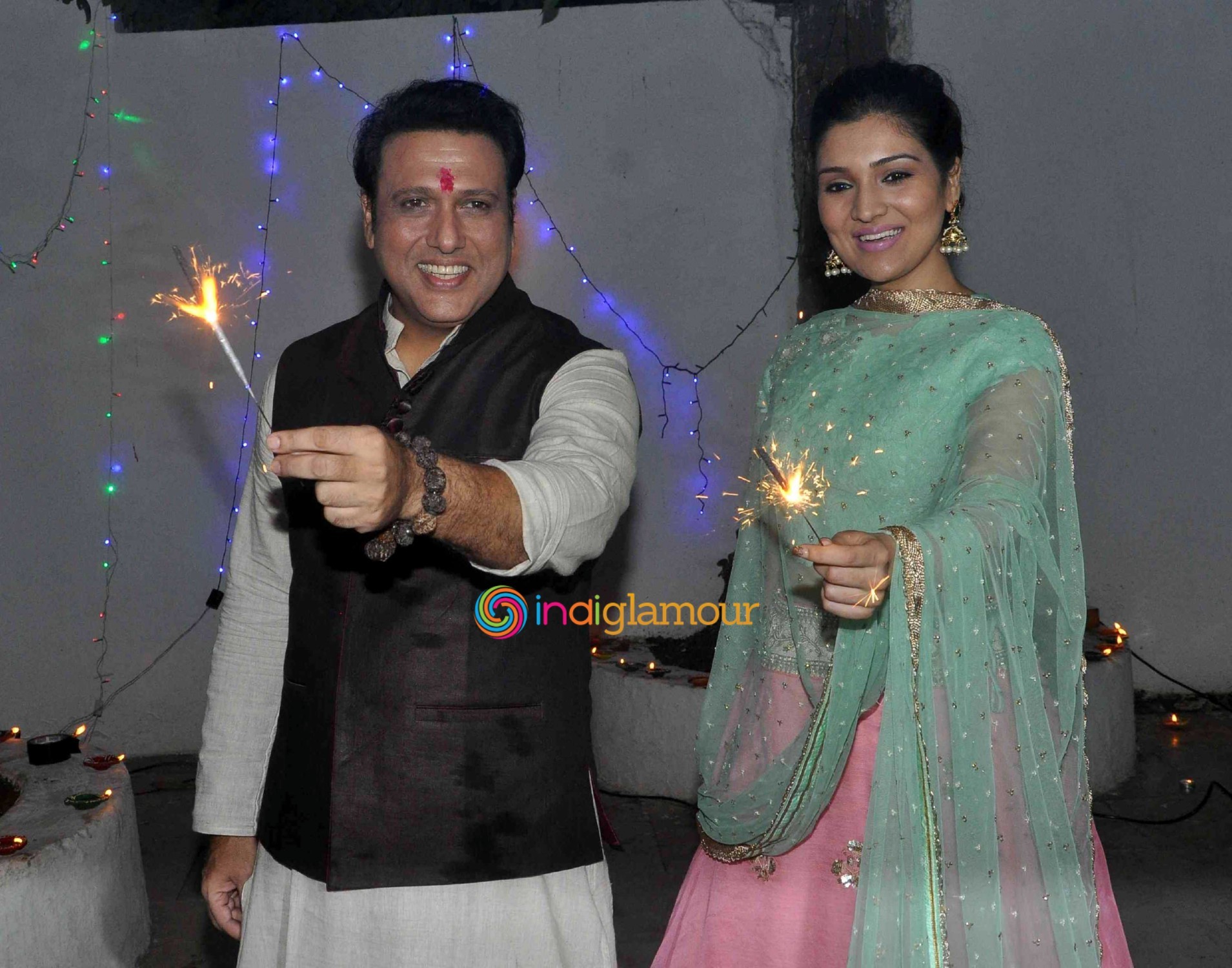 Govinda Celebrates Diwali with Daughter Event hd photo