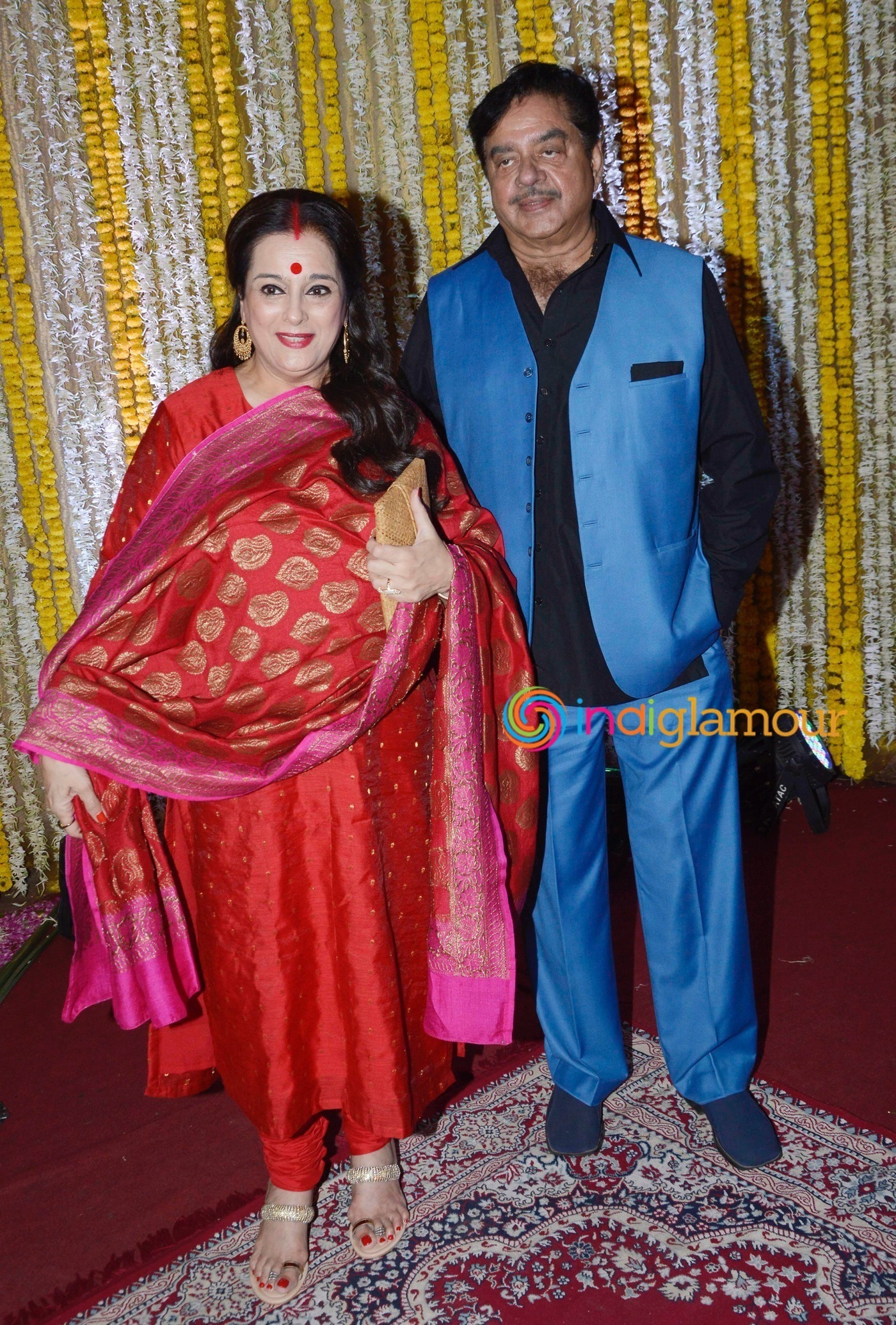 Amitabh Bachchan and Others attend Ronit Roy's Mata Ki Chowki on his Birthday Event Event hd photo
