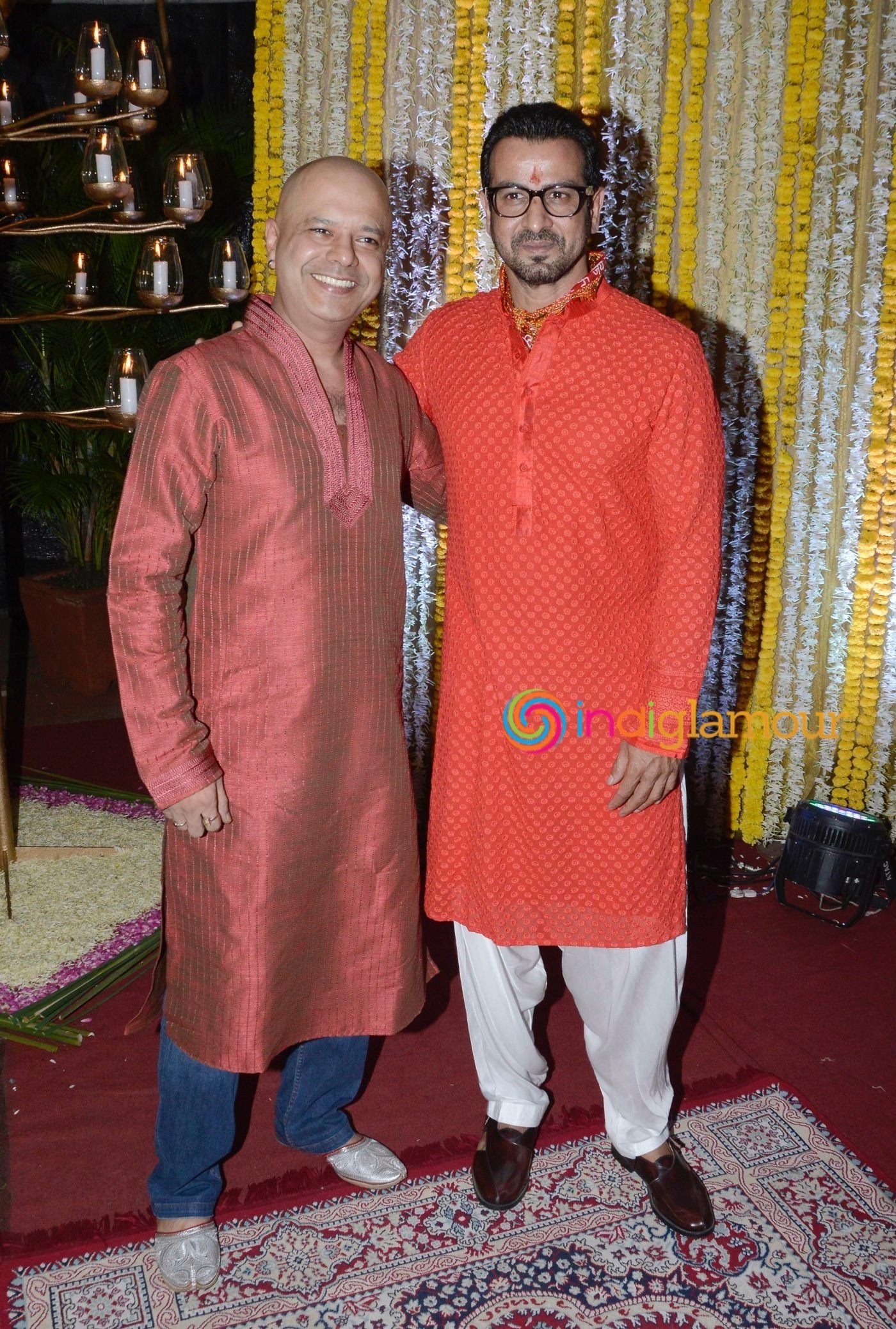 Amitabh Bachchan and Others attend Ronit Roy's Mata Ki Chowki on his Birthday Event Event hd photo