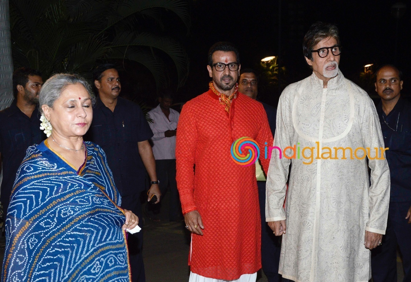 Amitabh Bachchan and Others attend Ronit Roy's Mata Ki Chowki on his Birthday Event Event hd photo