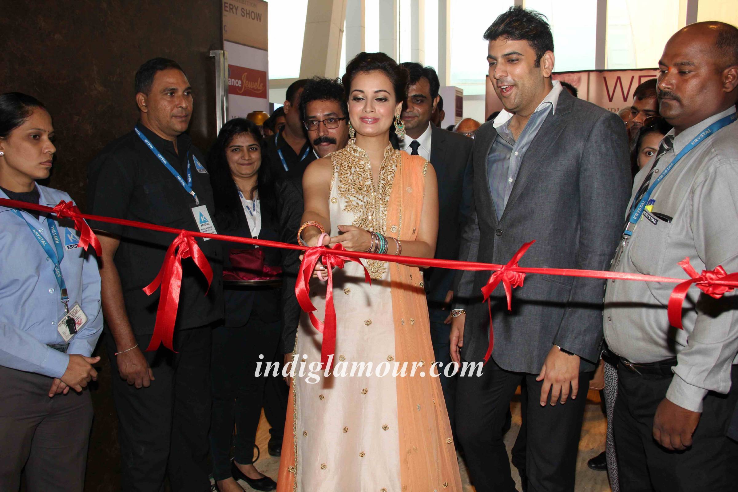 Dia Mirza Inaugurates B2C Jewellery Exhibition Event hd photo