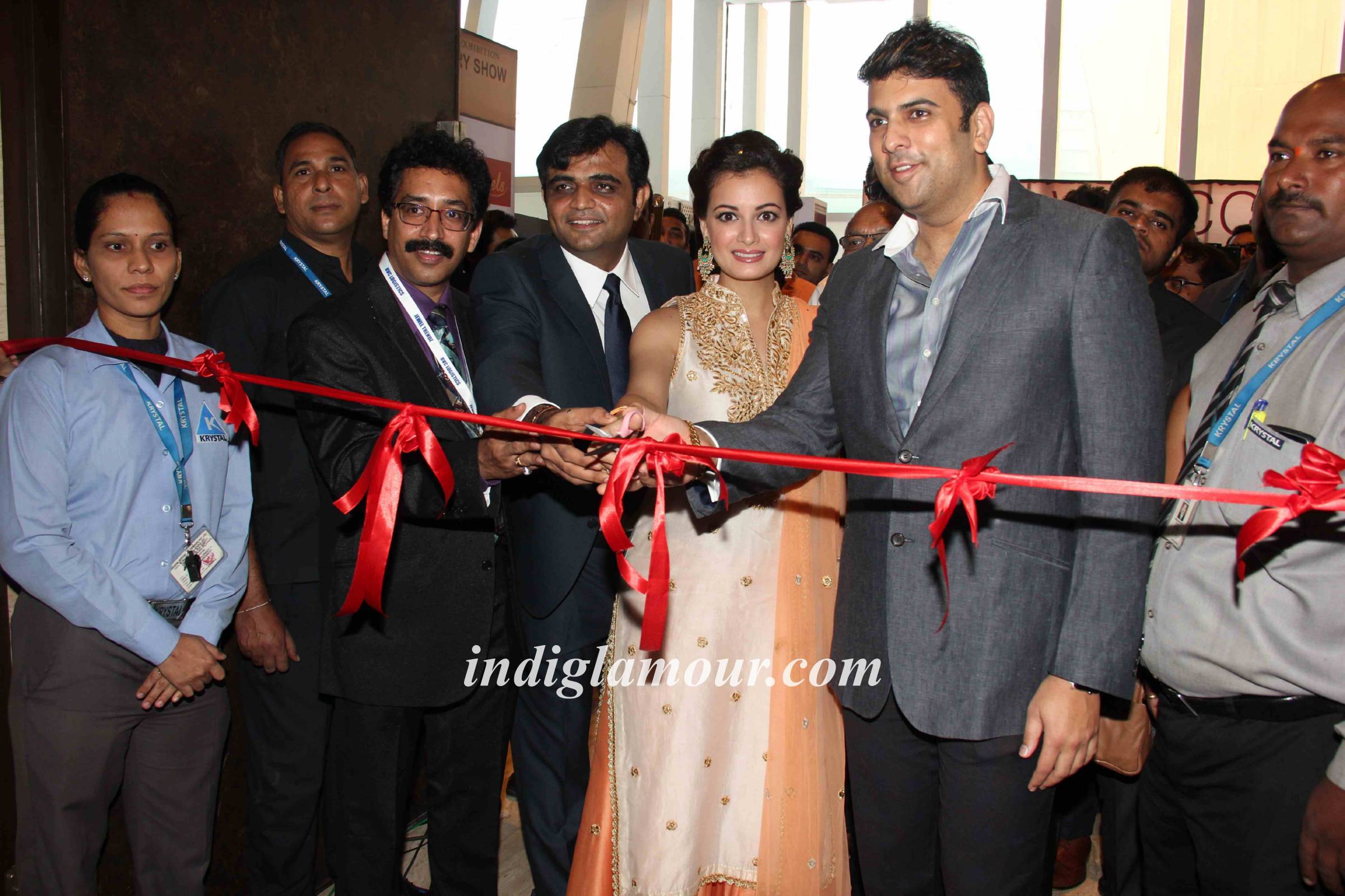 Dia Mirza Inaugurates B2C Jewellery Exhibition Event hd photo
