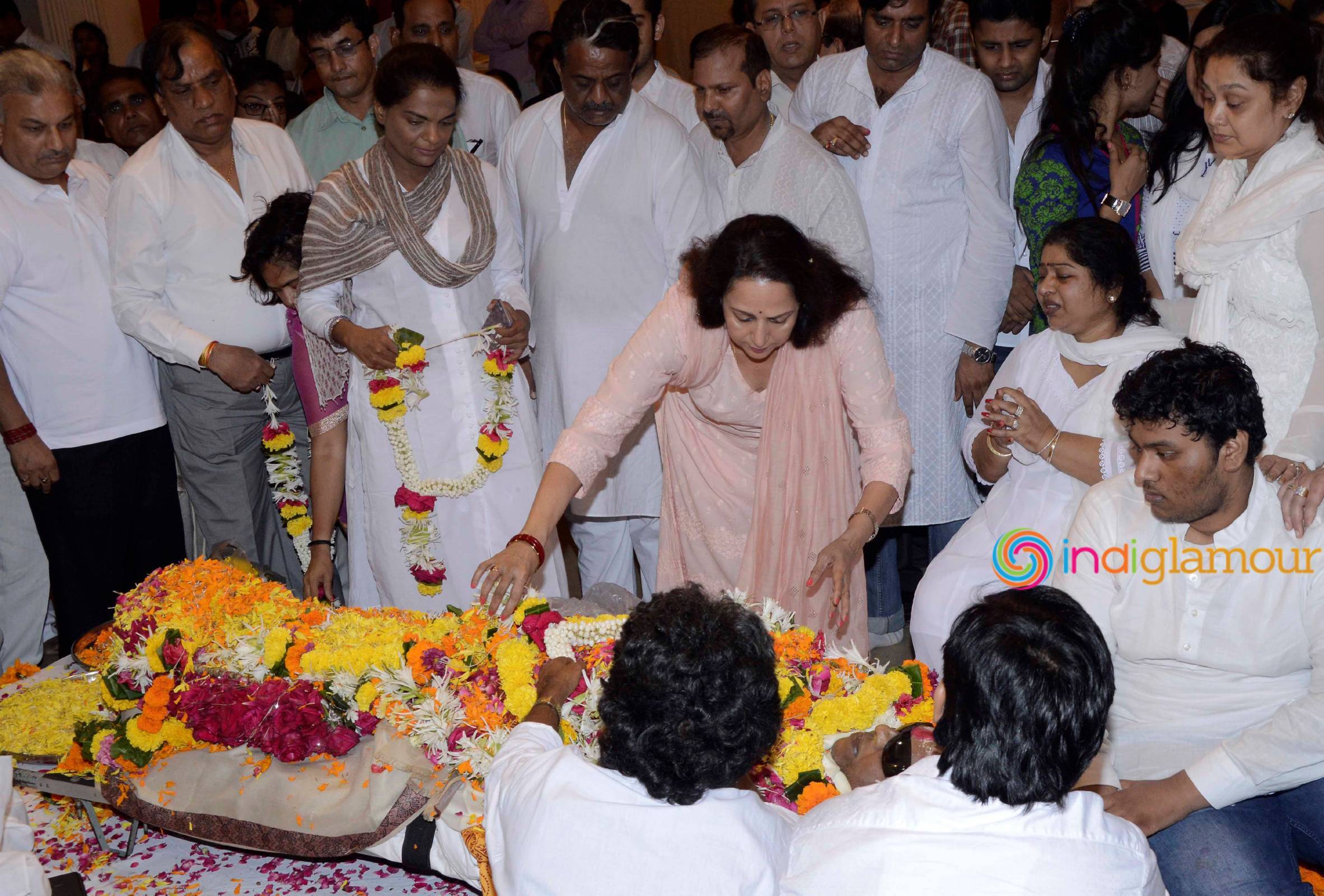 Funeral of Music Composer Ravindra Jain Event hd photo