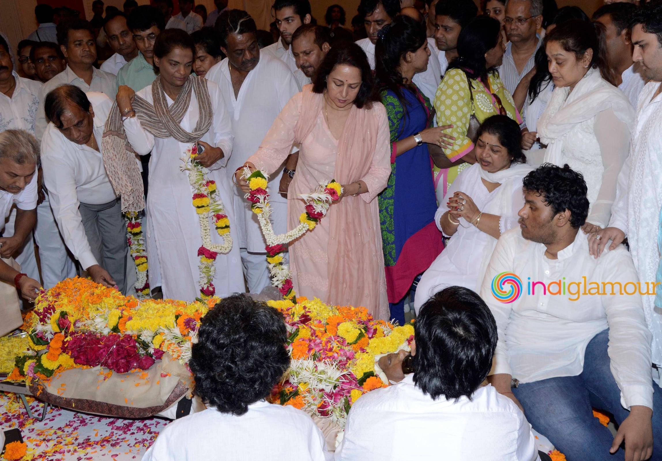 Funeral of Music Composer Ravindra Jain Event hd photo