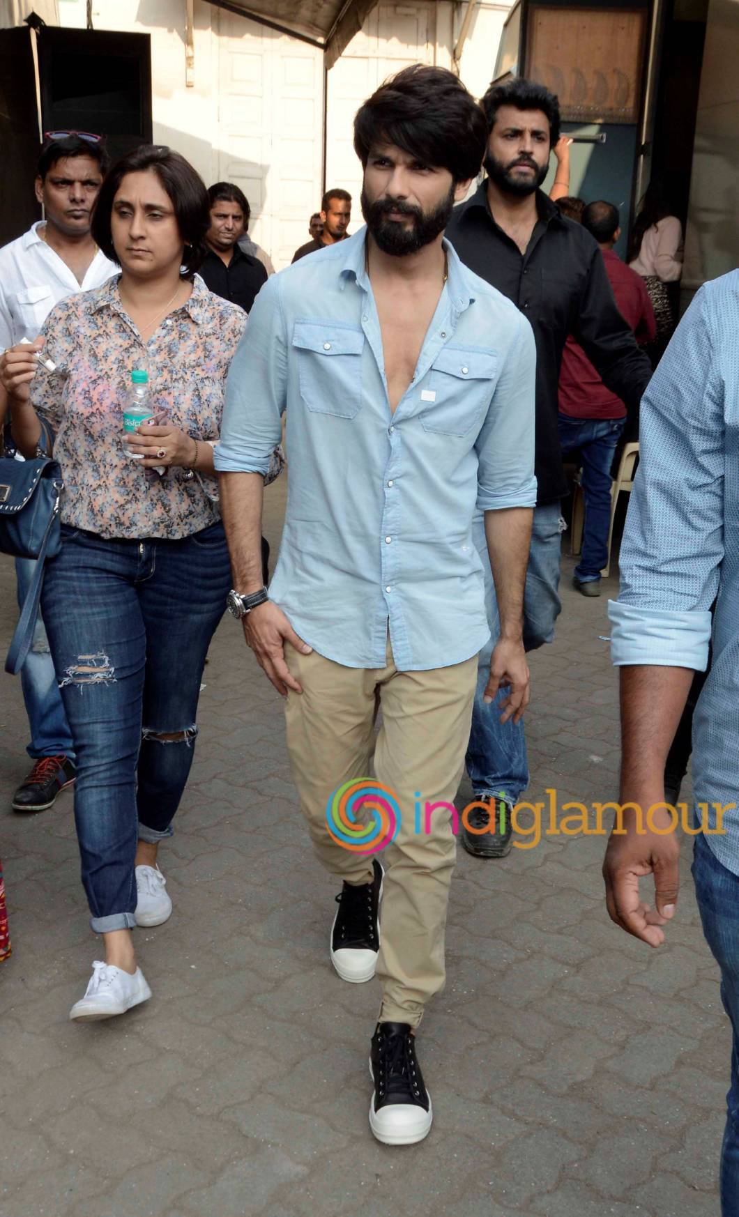 Shahid Kapoor and Alia Bhatt Media Interactions for Shaandaar Event hd photo