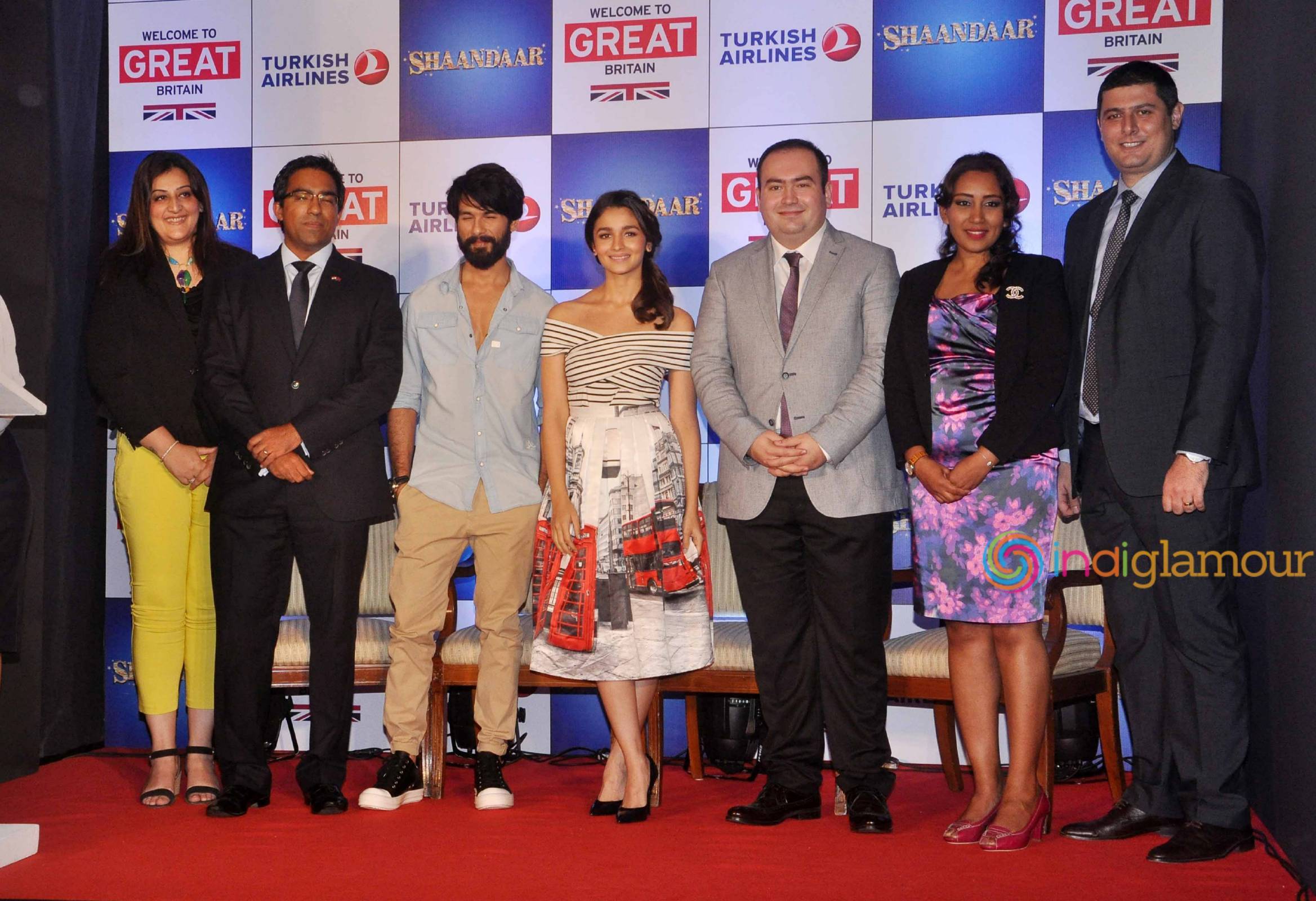 Shahid Kapoor and Alia Bhatt Promotes Tourism in Britain for Promotion of Film Shaandaar Event hd photo