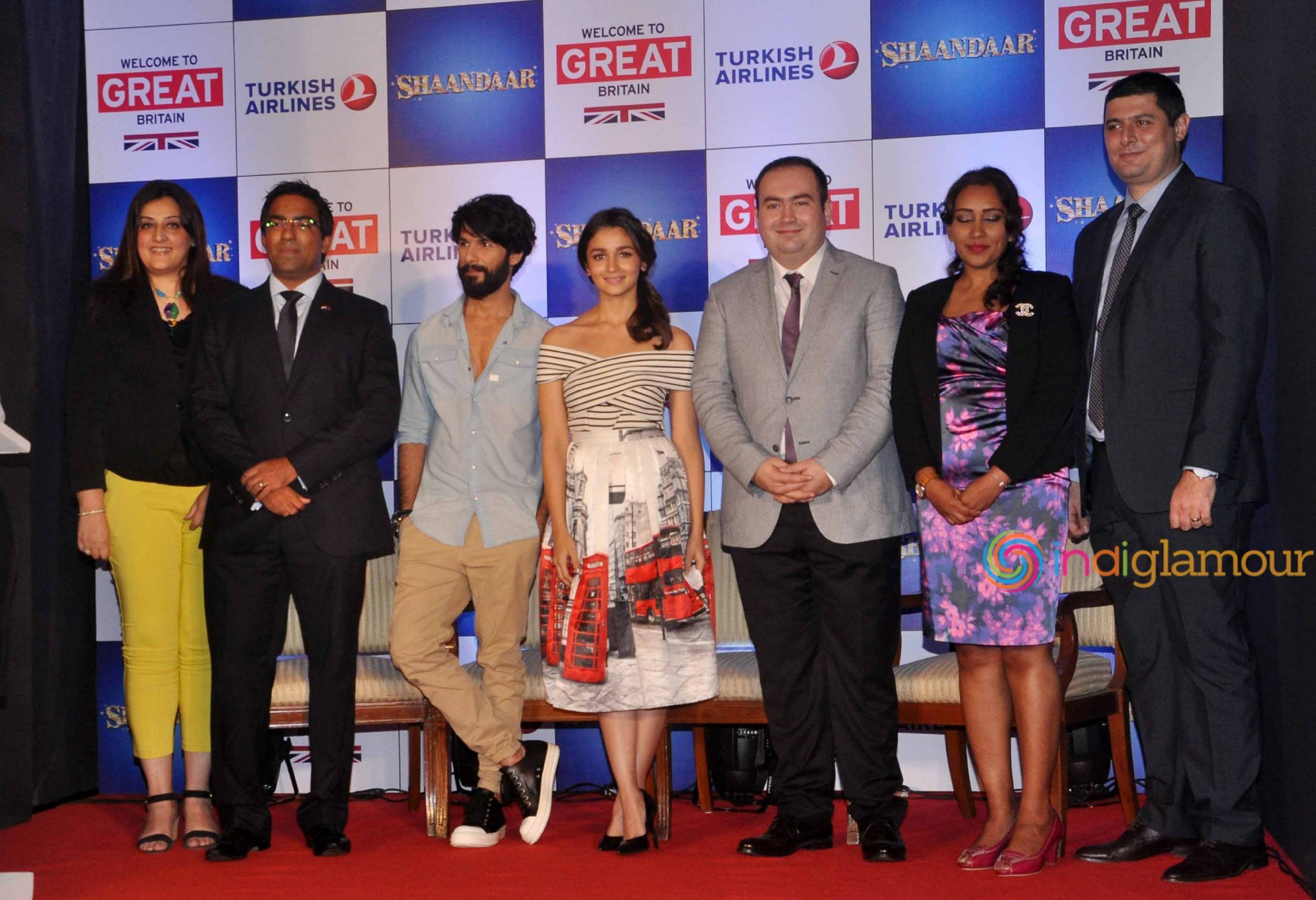 Shahid Kapoor and Alia Bhatt Promotes Tourism in Britain for Promotion of Film Shaandaar Event hd photo