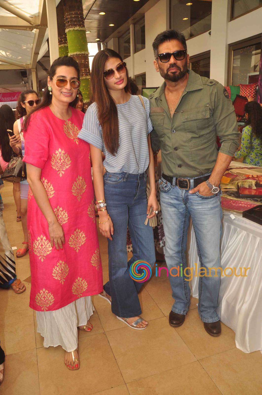 Mana Shetty Hosted The Araaish Exhibition 2015 Event hd photo
