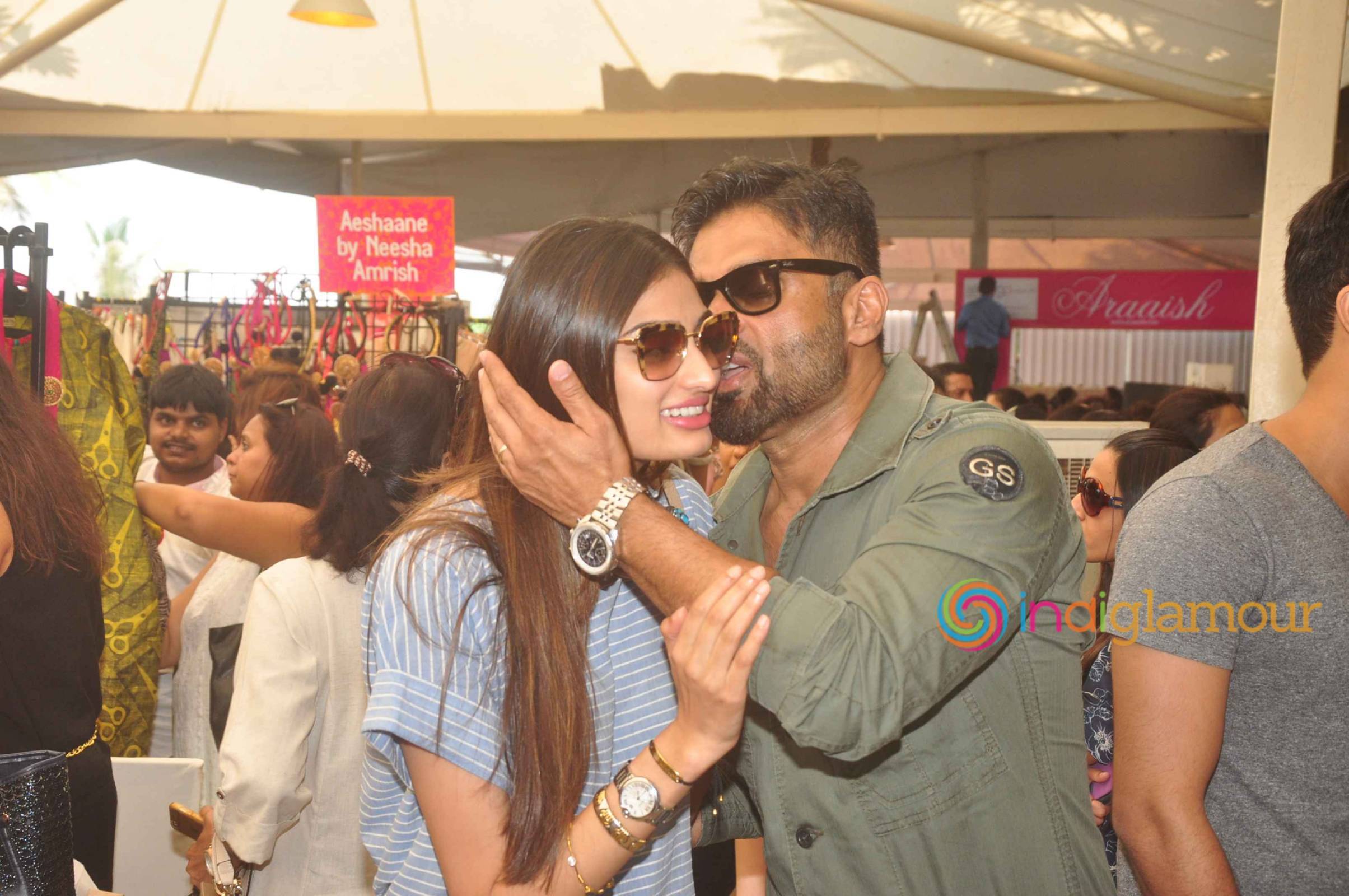 Mana Shetty Hosted The Araaish Exhibition 2015 Event hd photo