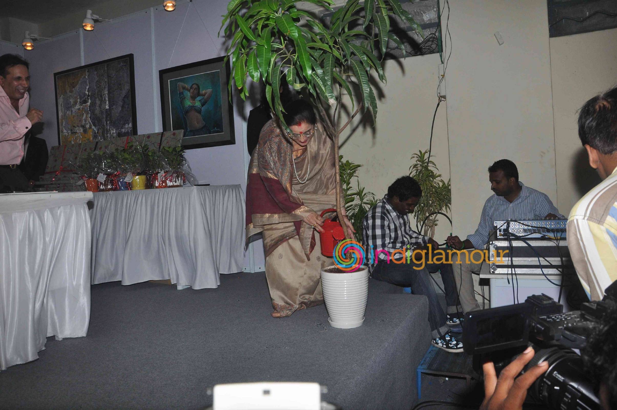 Launch of Exhibition A Retrospective J P Singhal Event hd photo