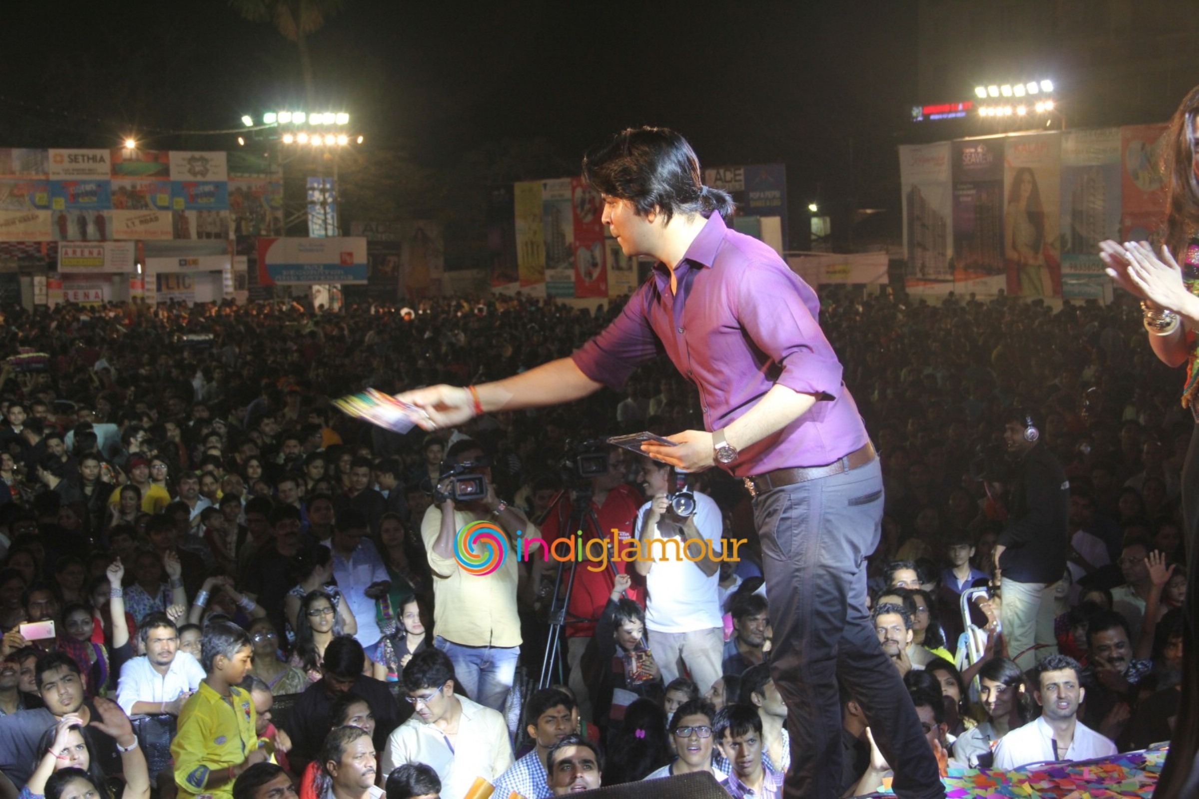 Yaara Silly Silly Film Music Launch at Navaratri Festival Event hd photo